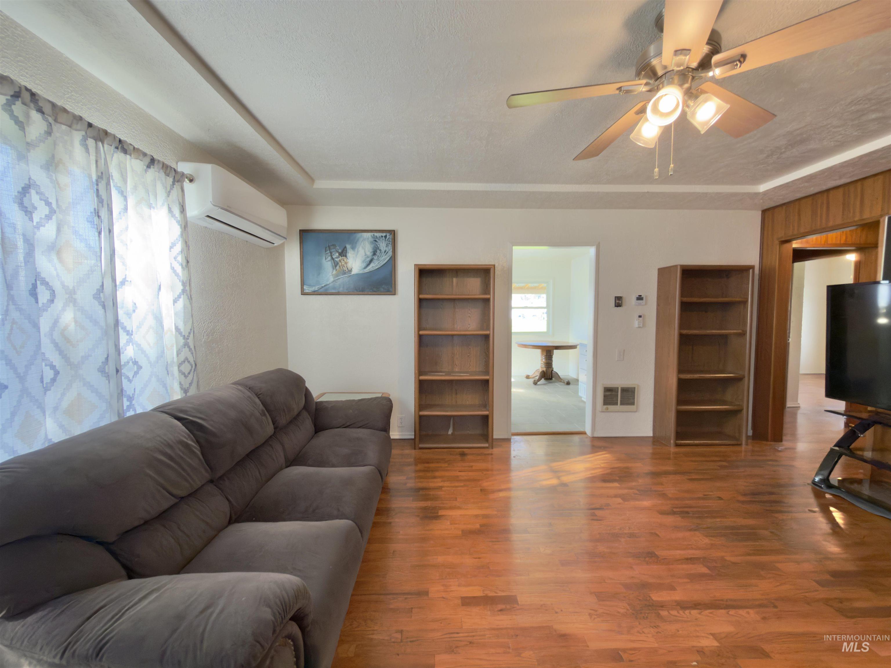 2609 4th Ave N, Lewiston, Idaho 83501, 4 Bedrooms, 2 Bathrooms, Residential For Sale, Price $295,000,MLS 98977269