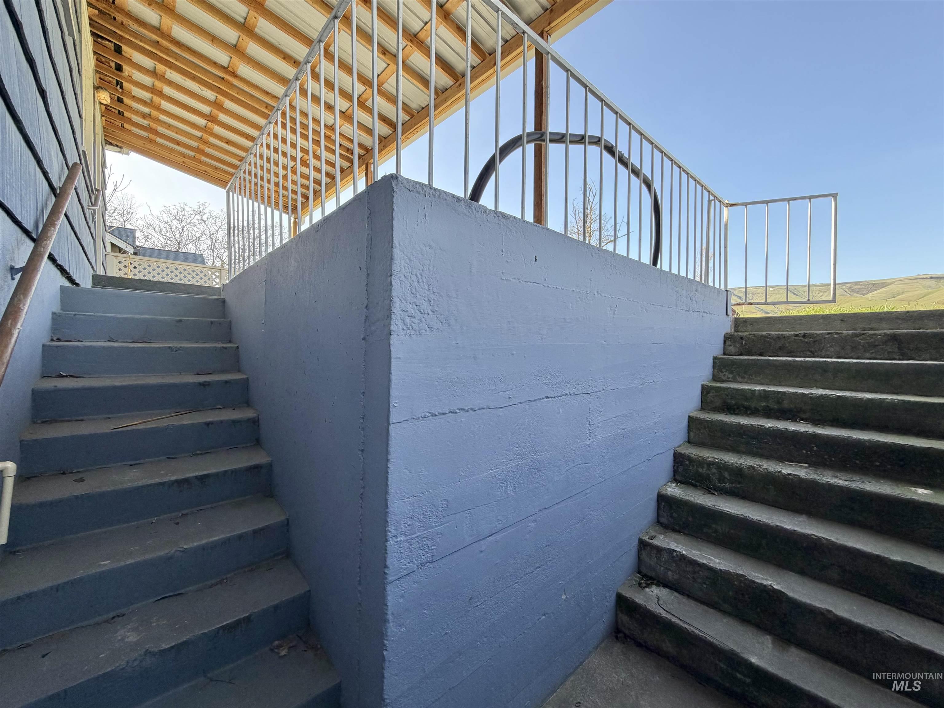 2609 4th Ave N, Lewiston, Idaho 83501, 4 Bedrooms, 2 Bathrooms, Residential For Sale, Price $295,000,MLS 98977269