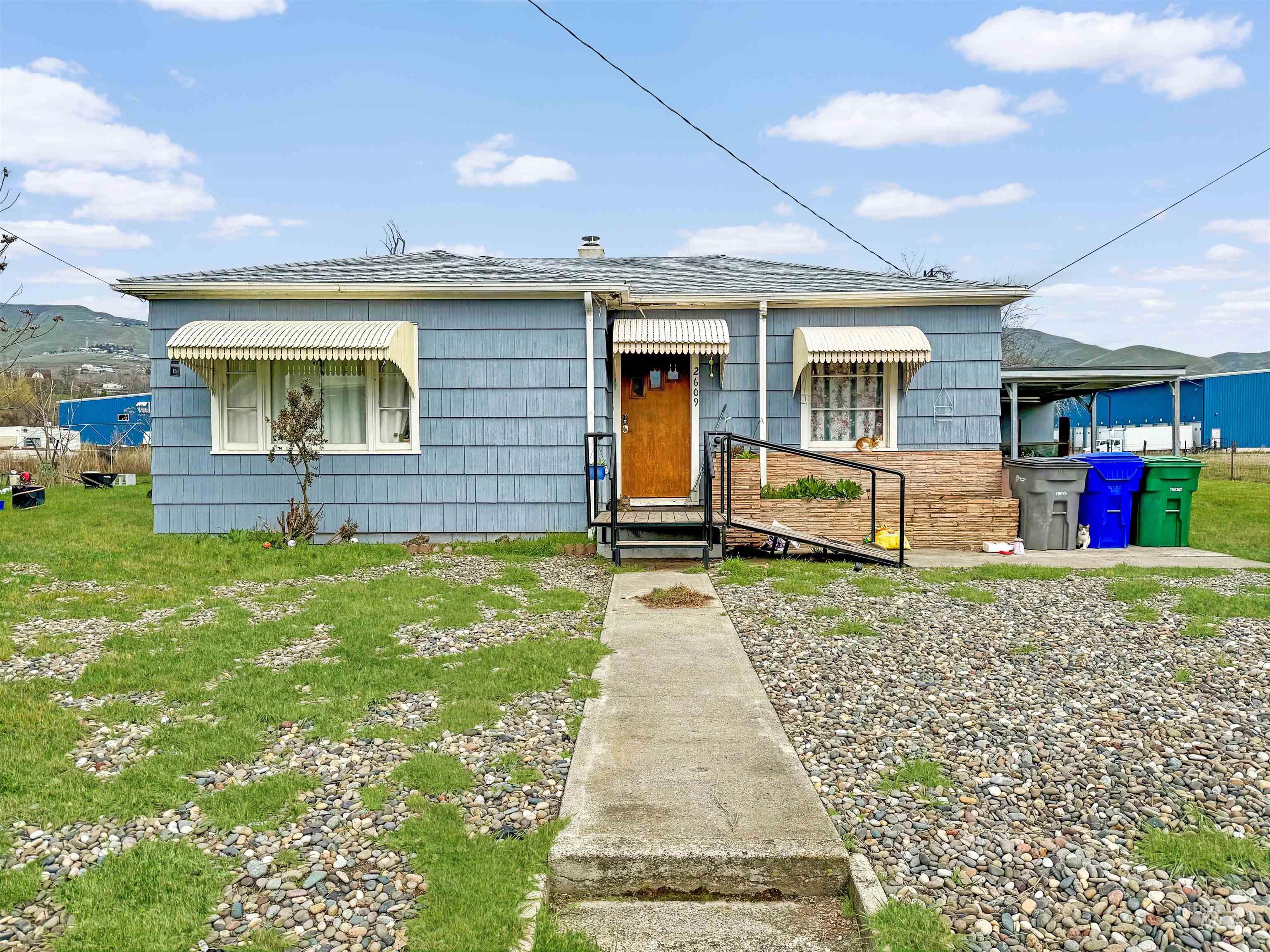 2609 4th Ave N, Lewiston, Idaho 83501, 4 Bedrooms, 2 Bathrooms, Residential For Sale, Price $295,000, 98977269