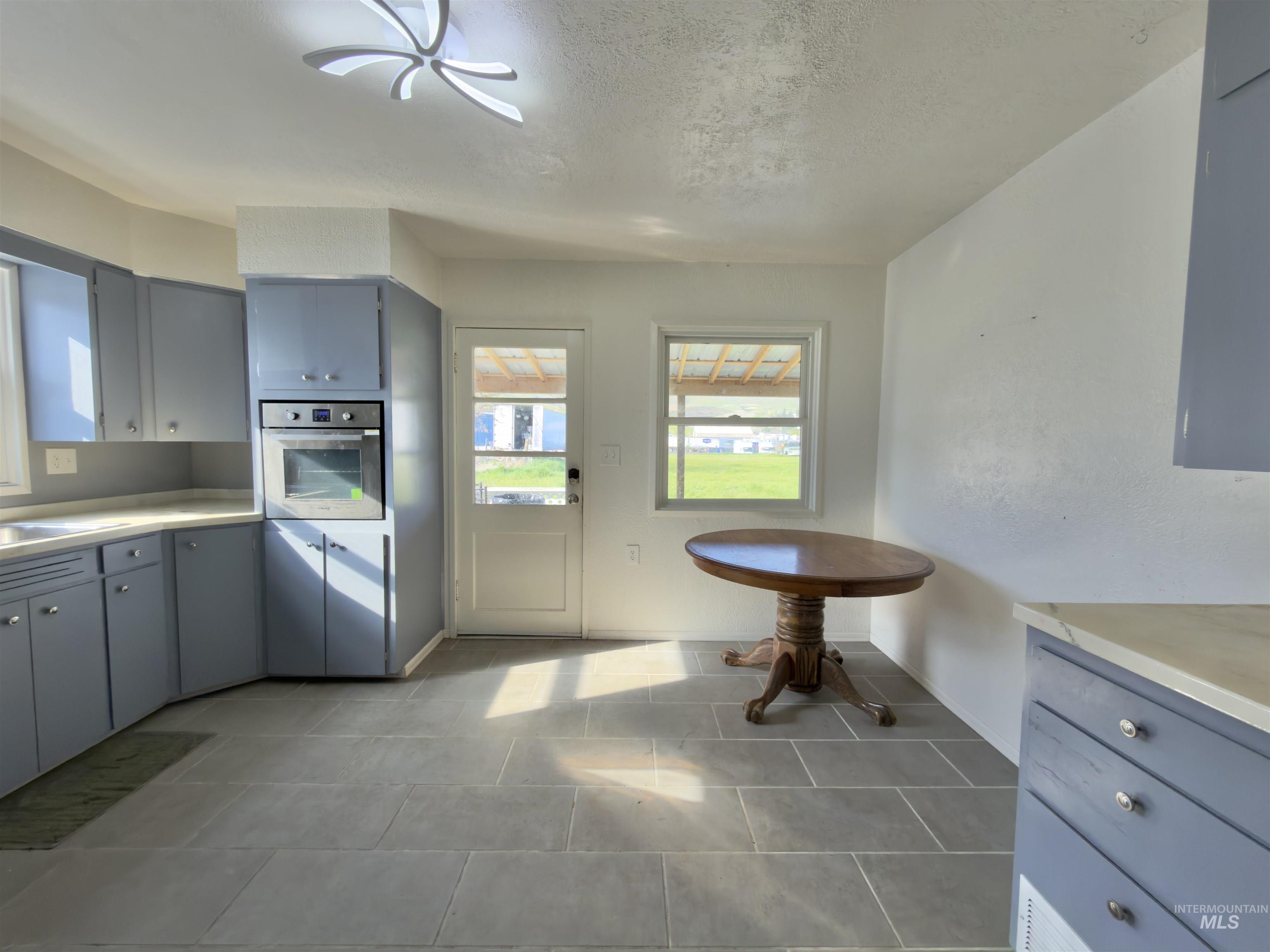 2609 4th Ave N, Lewiston, Idaho 83501, 4 Bedrooms, 2 Bathrooms, Residential For Sale, Price $295,000,MLS 98977269