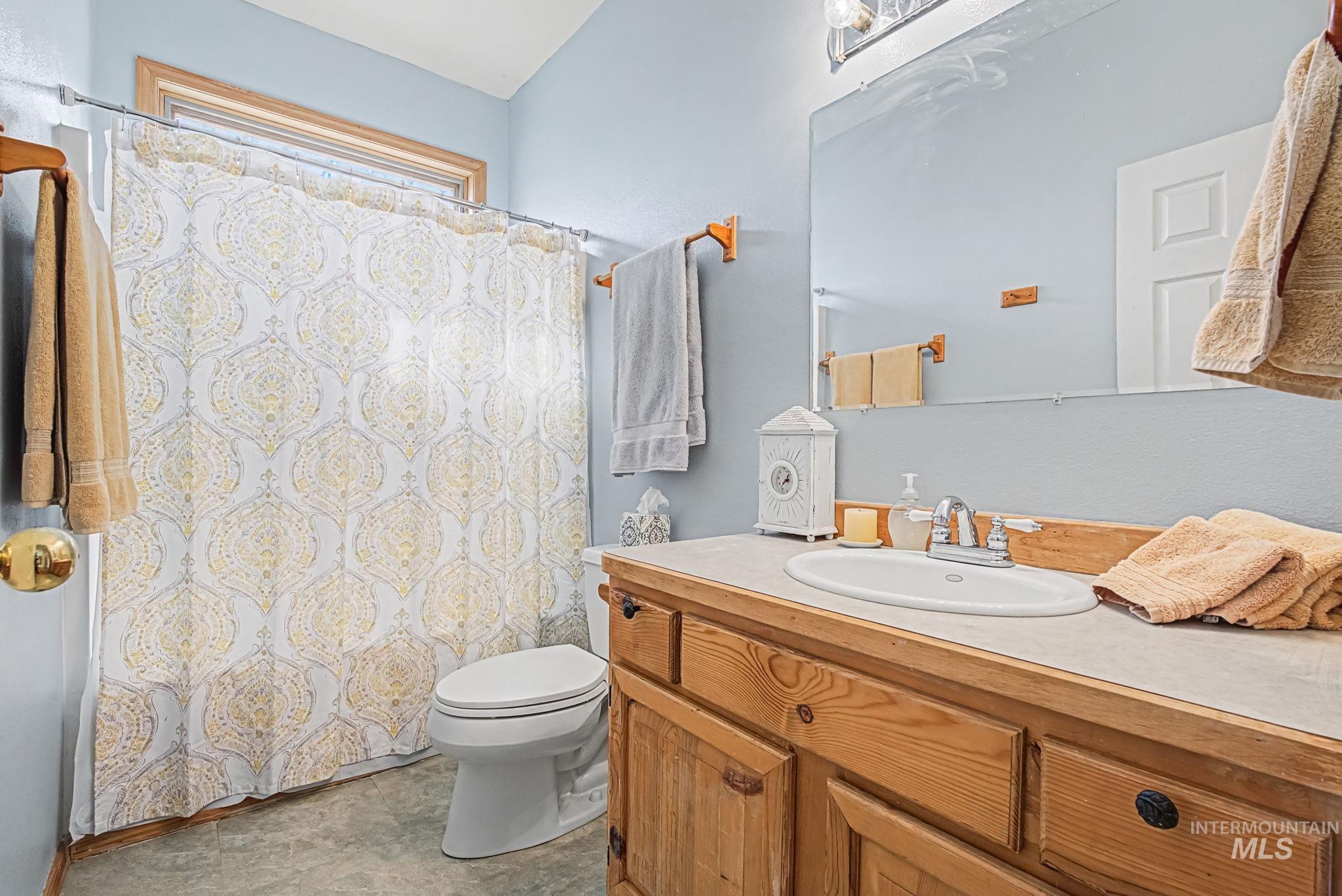 912 E 200 N, Fairfield, Idaho 83327, 4 Bedrooms, 3 Bathrooms, Residential For Sale, Price $795,000,MLS 98977271