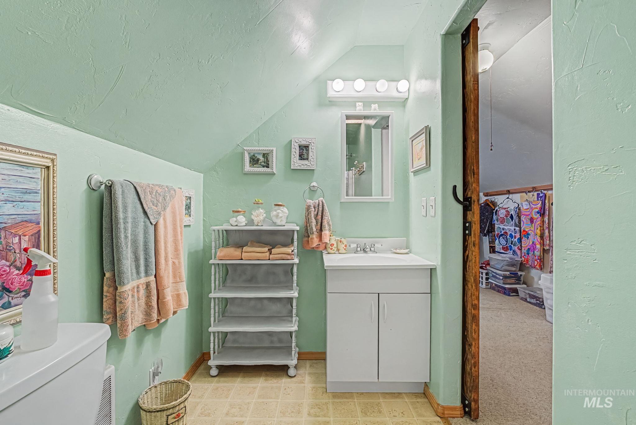 912 E 200 N, Fairfield, Idaho 83327, 4 Bedrooms, 3 Bathrooms, Residential For Sale, Price $795,000,MLS 98977271