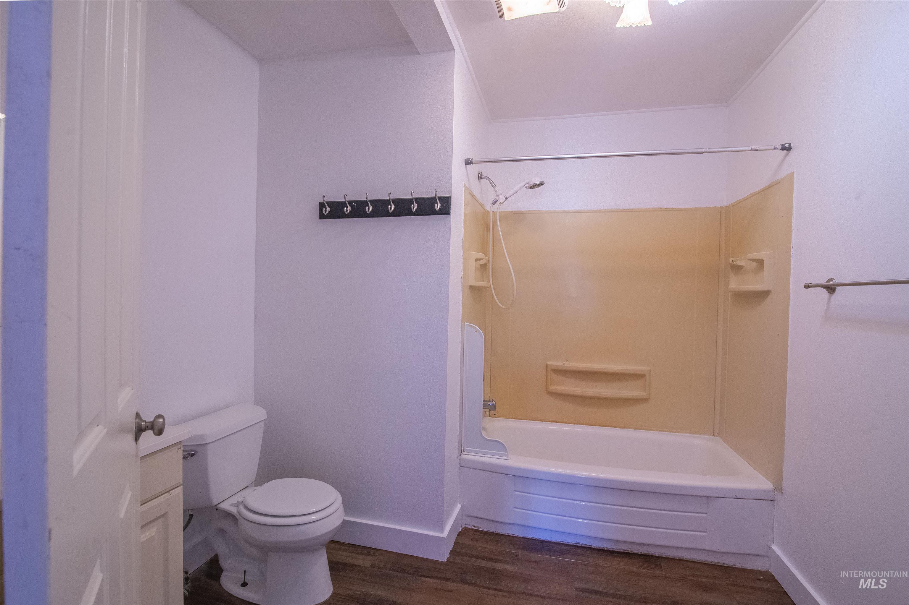 1407 S Elder St., Nampa, Idaho 83686-7410, 3 Bedrooms, 1 Bathroom, Residential For Sale, Price $314,900,MLS 98977275