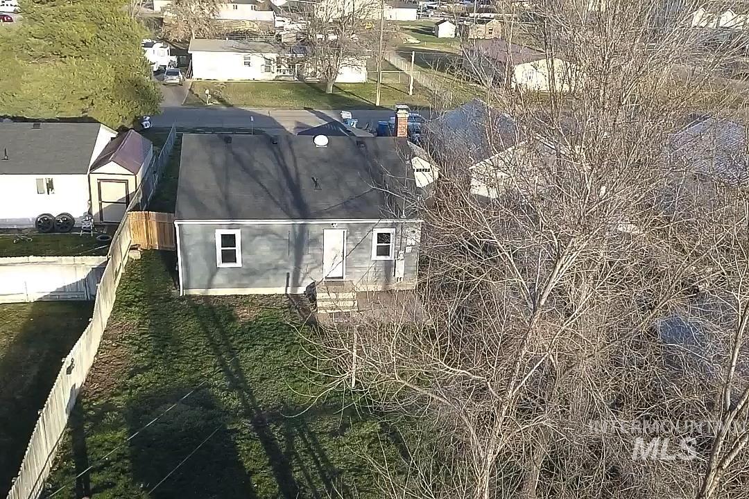 1407 S Elder St., Nampa, Idaho 83686-7410, 3 Bedrooms, 1 Bathroom, Residential For Sale, Price $314,900,MLS 98977275