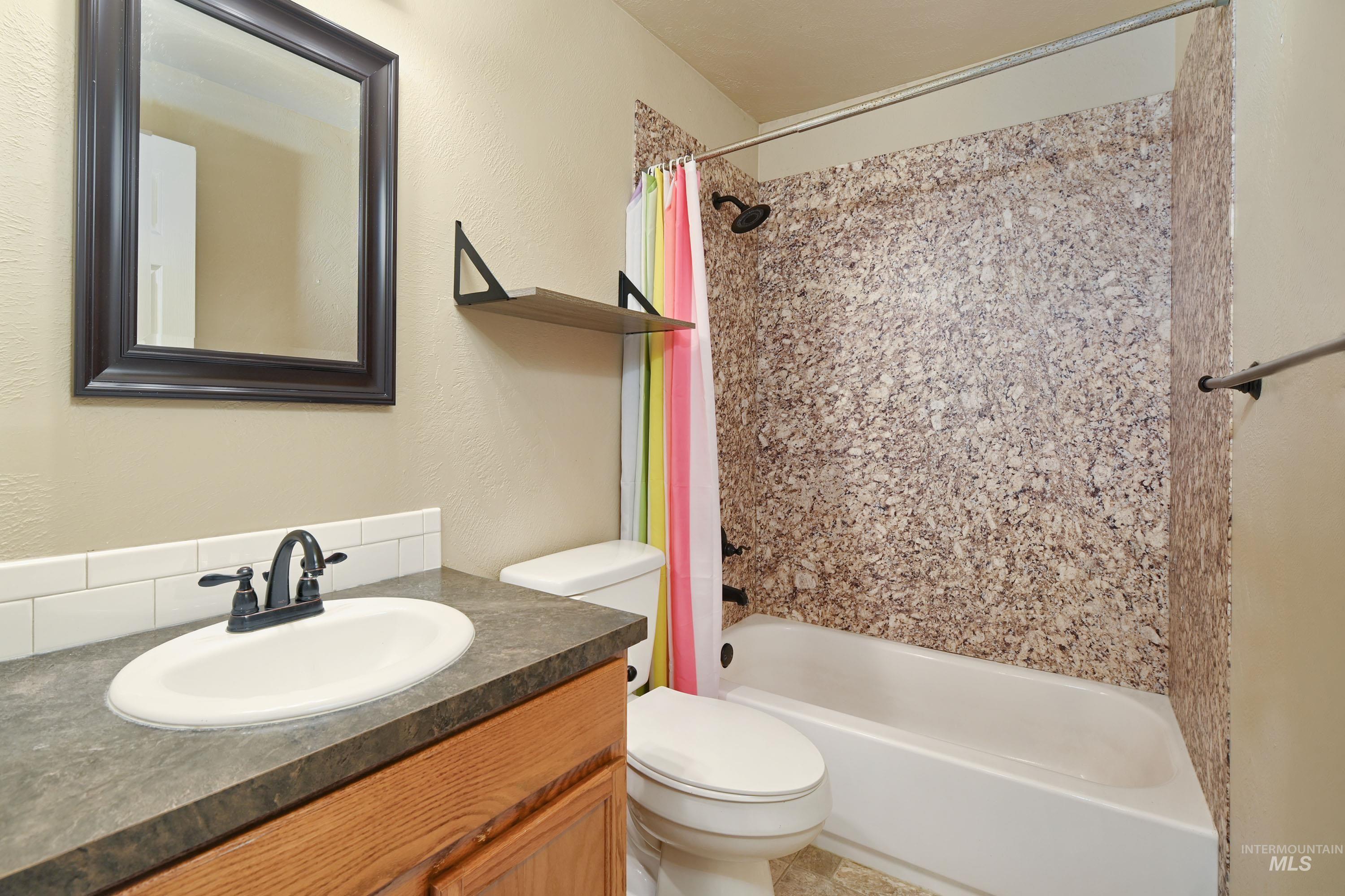 3020 Sugar Cane Drive, Nampa, Idaho 83687, 3 Bedrooms, 2 Bathrooms, Residential For Sale, Price $348,000, 98977277