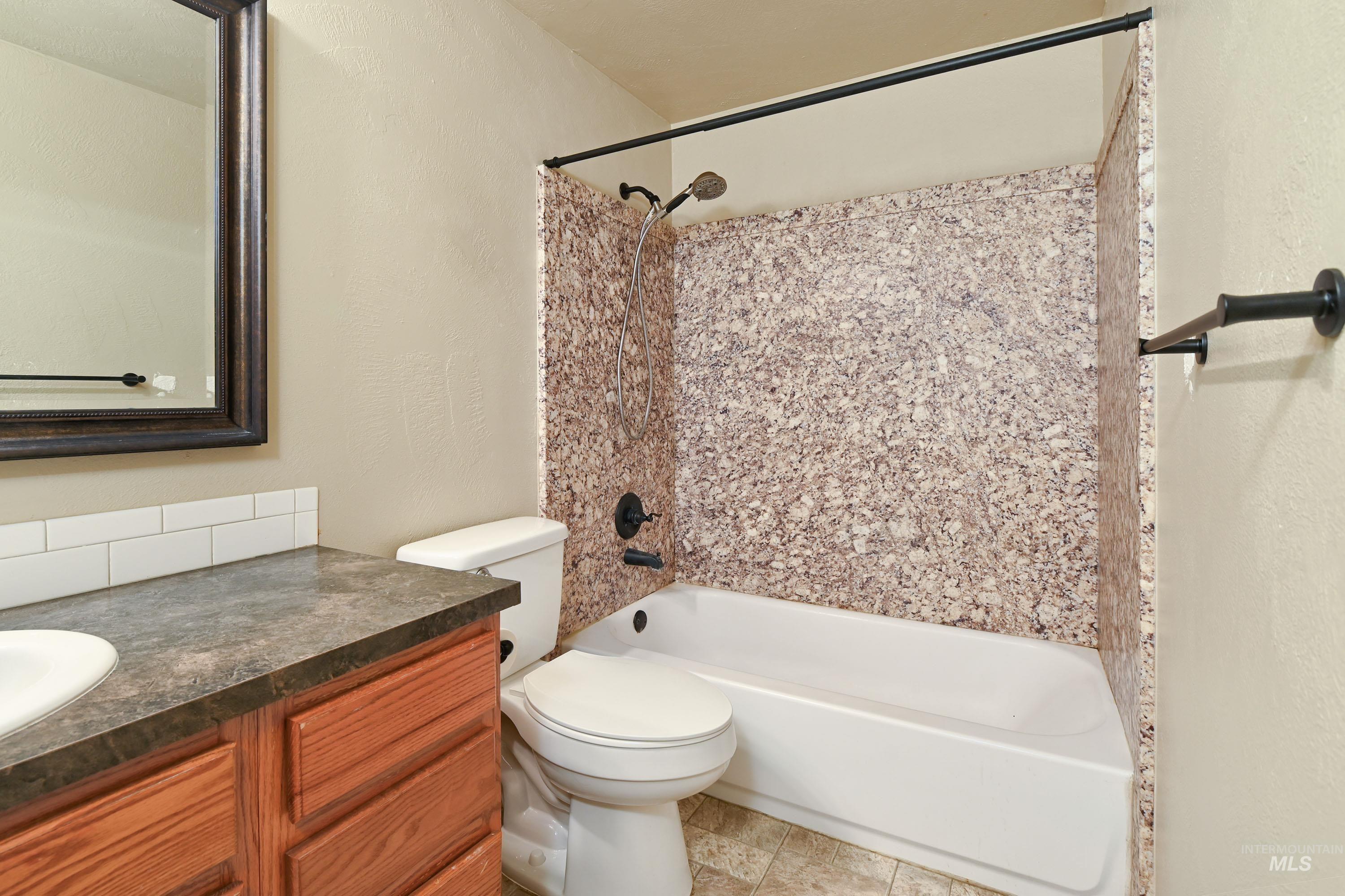 3020 Sugar Cane Drive, Nampa, Idaho 83687, 3 Bedrooms, 2 Bathrooms, Residential For Sale, Price $348,000, 98977277