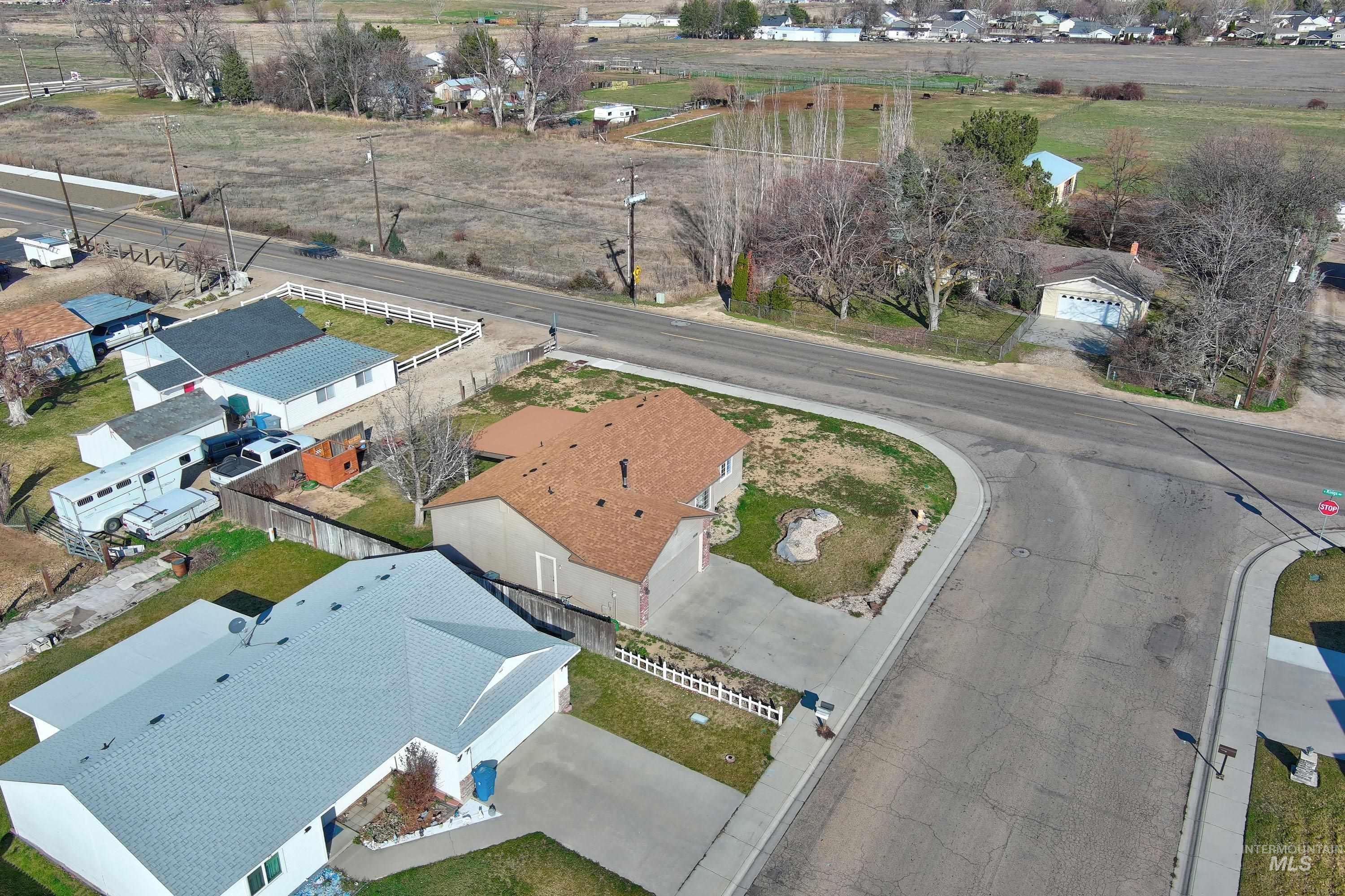 3020 Sugar Cane Drive, Nampa, Idaho 83687, 3 Bedrooms, 2 Bathrooms, Residential For Sale, Price $348,000, 98977277