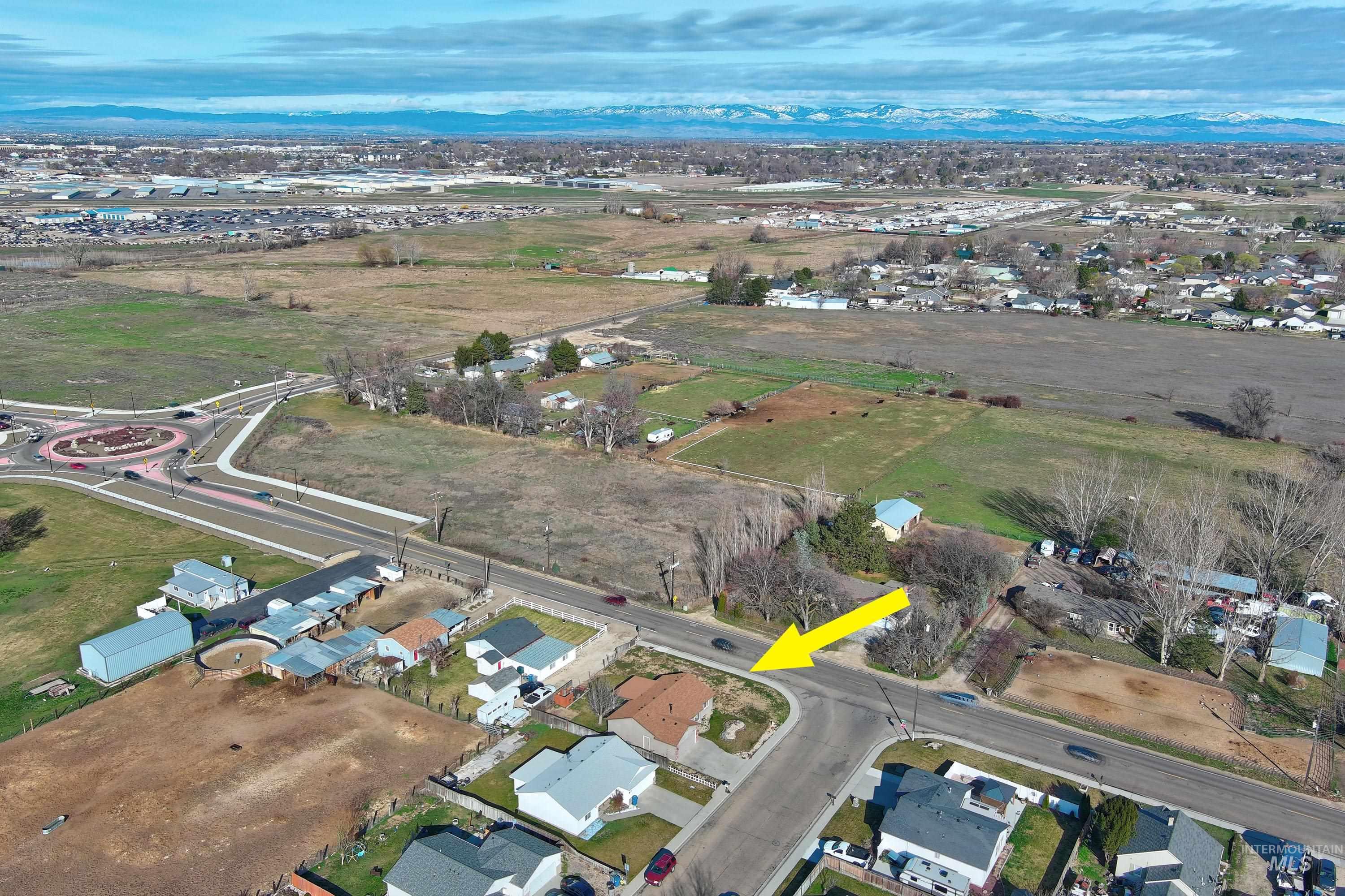 3020 Sugar Cane Drive, Nampa, Idaho 83687, 3 Bedrooms, 2 Bathrooms, Residential For Sale, Price $348,000, 98977277