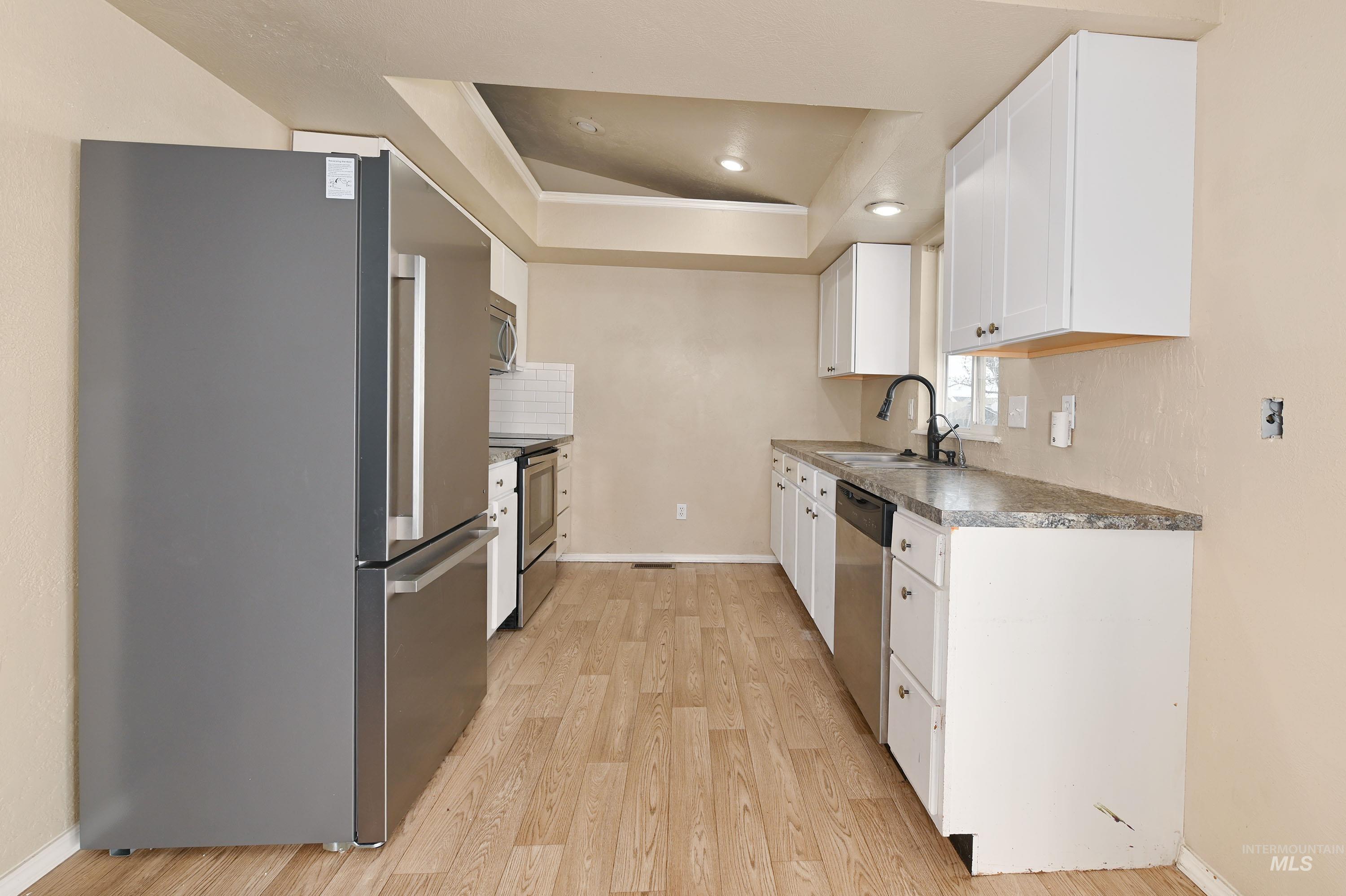 3020 Sugar Cane Drive, Nampa, Idaho 83687, 3 Bedrooms, 2 Bathrooms, Residential For Sale, Price $348,000, 98977277