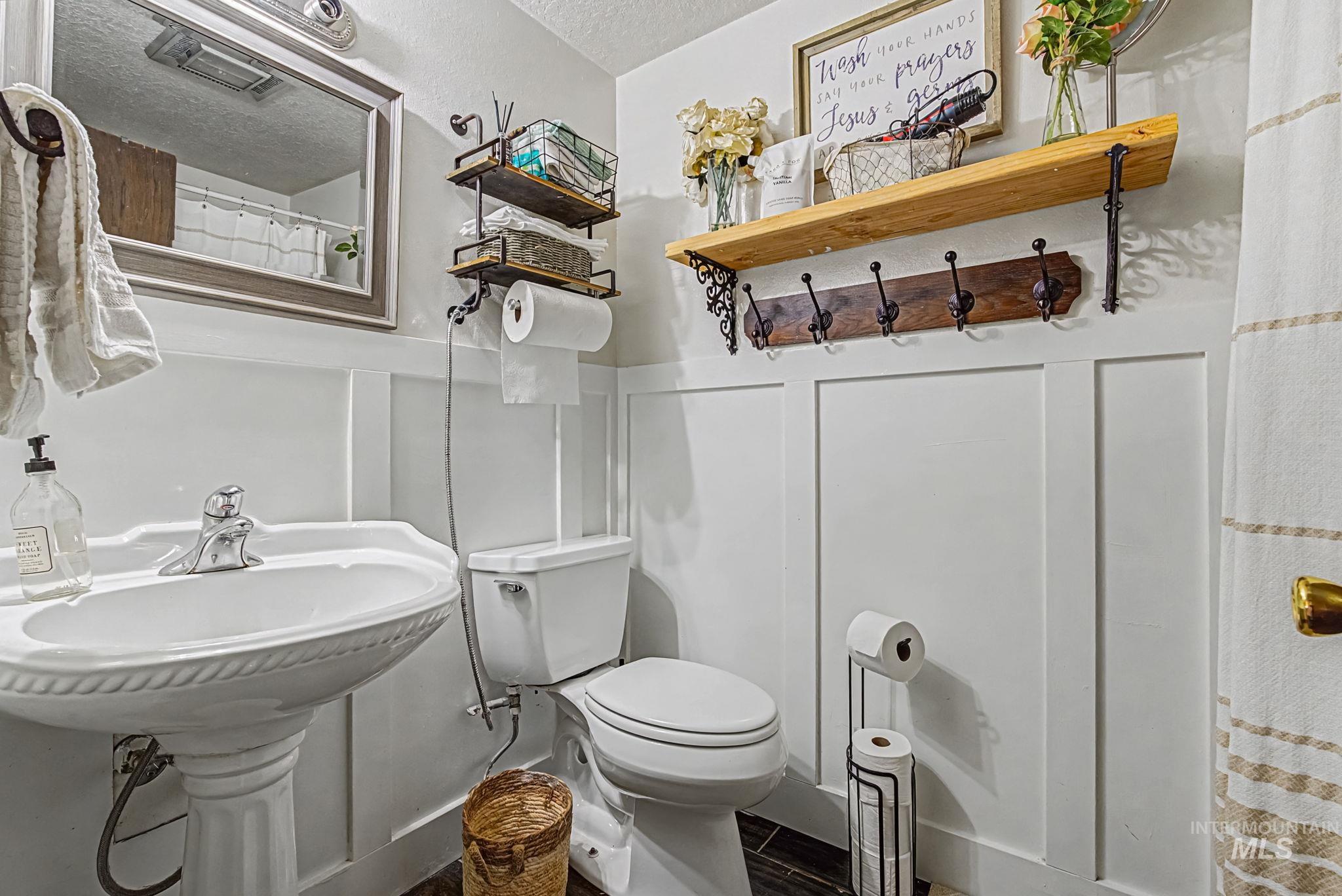 10567 Duck Lane, Nampa, Idaho 83686, 4 Bedrooms, 3 Bathrooms, Residential For Sale, Price $2,199,999, 98977278