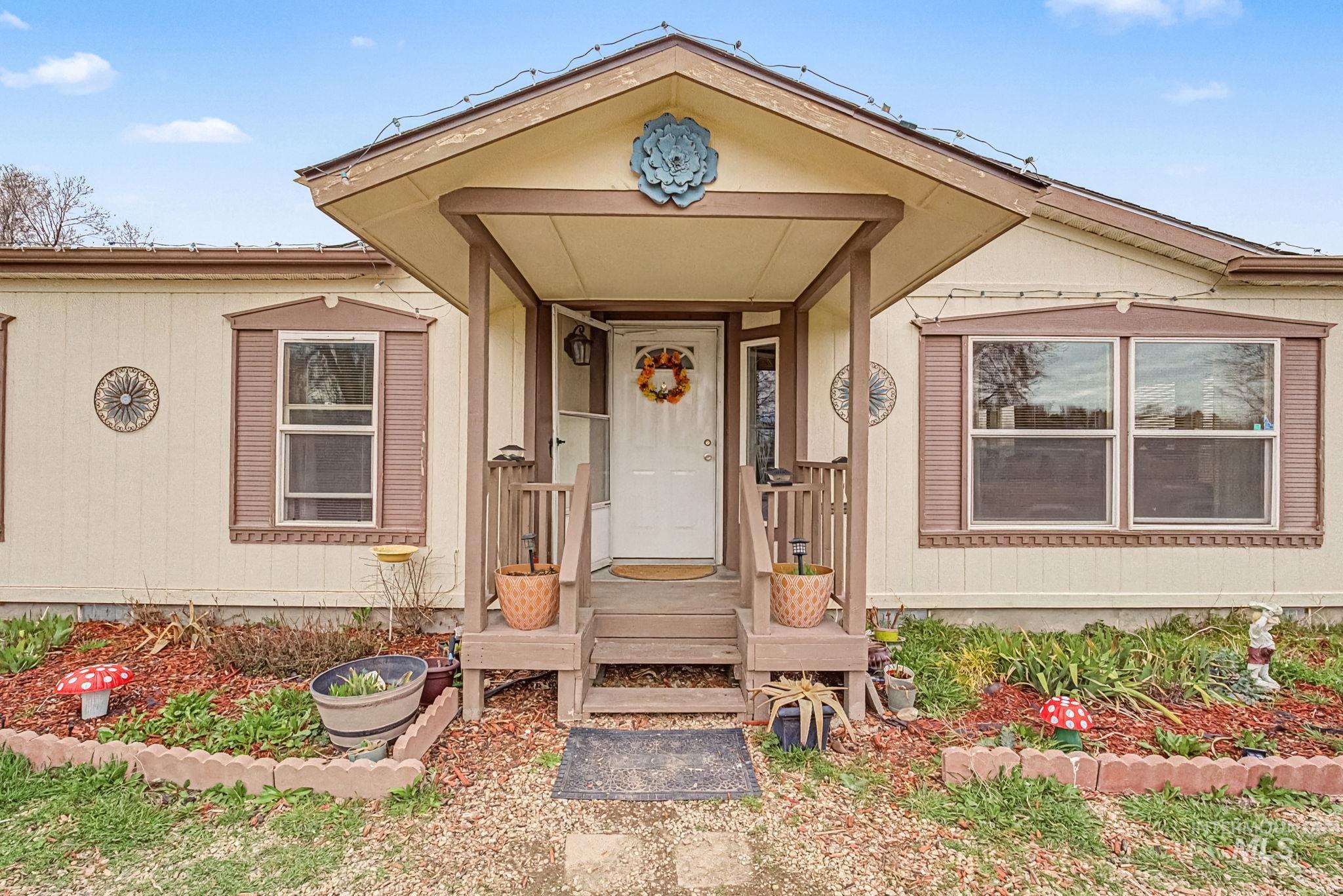 10567 Duck Lane, Nampa, Idaho 83686, 4 Bedrooms, 3 Bathrooms, Residential For Sale, Price $2,199,999, 98977278