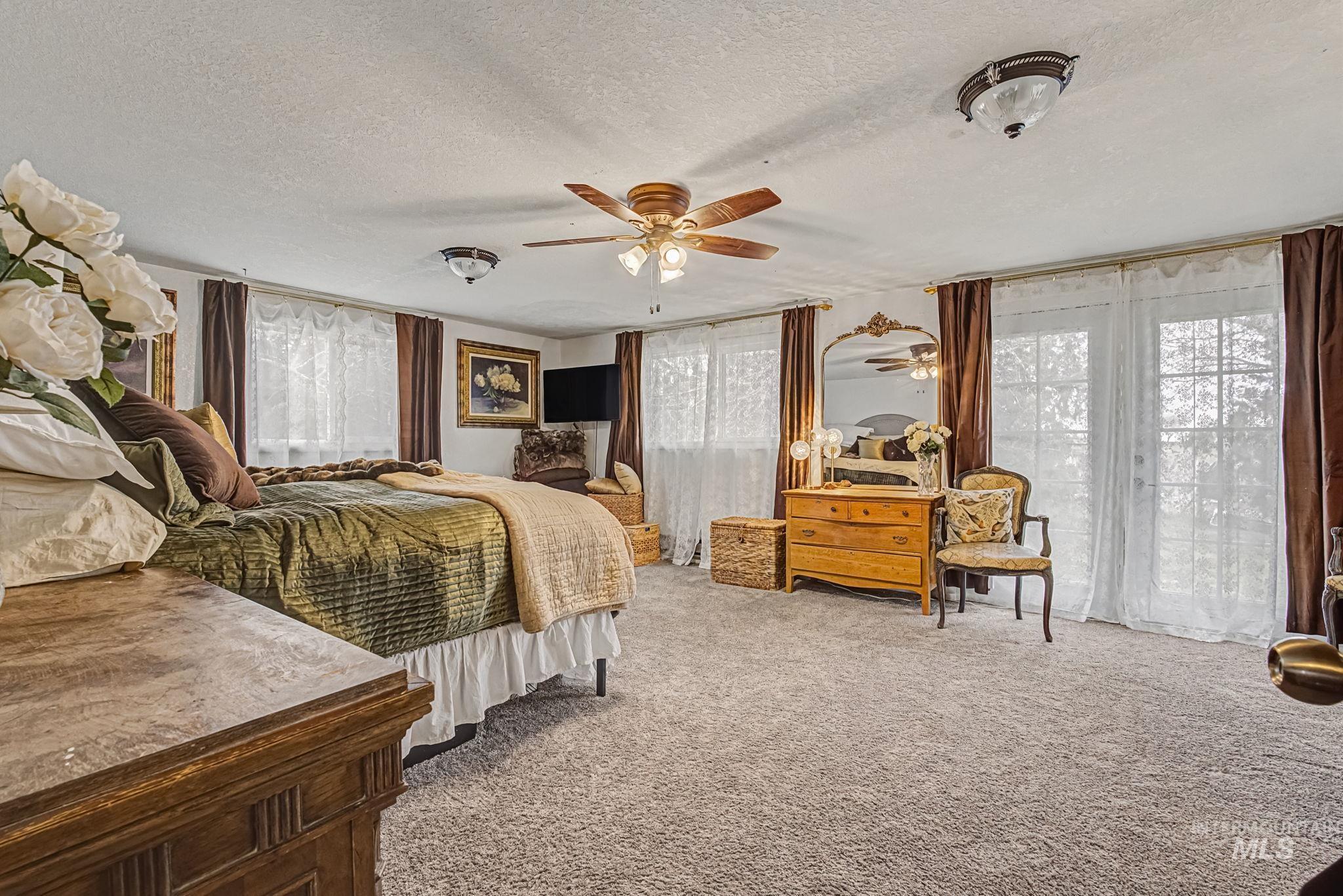 10567 Duck Lane, Nampa, Idaho 83686, 4 Bedrooms, 3 Bathrooms, Residential For Sale, Price $2,199,999, 98977278