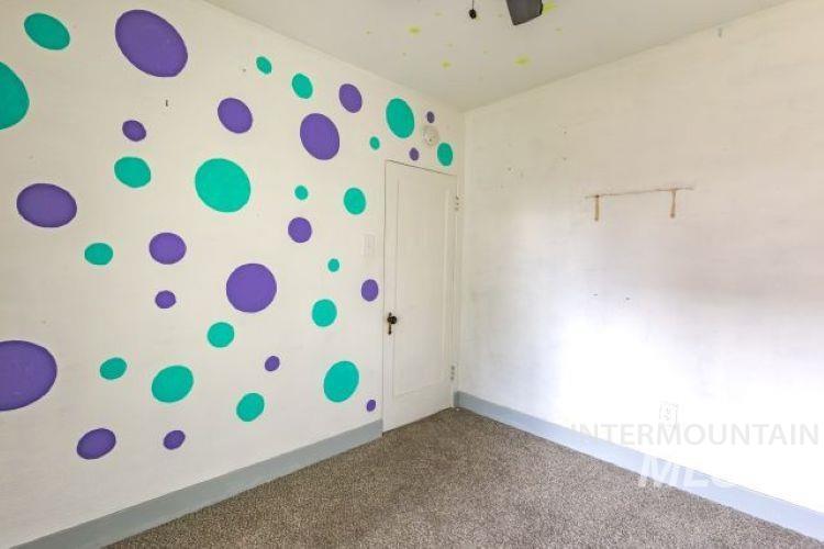 622 W Commercial St, Weiser, Idaho 83672, 2 Bedrooms, 1 Bathroom, Residential For Sale, Price $204,000,MLS 98977279