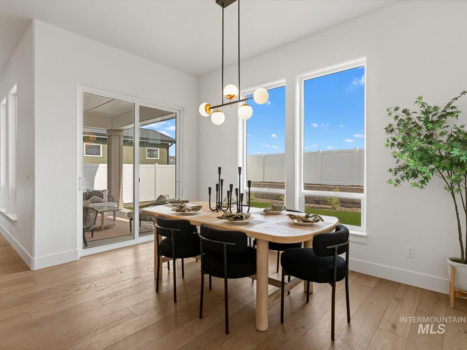 13898 N Malheur Pl, Boise, Idaho 83714, 3 Bedrooms, 2.5 Bathrooms, Residential For Sale, Price $893,875, 98977282