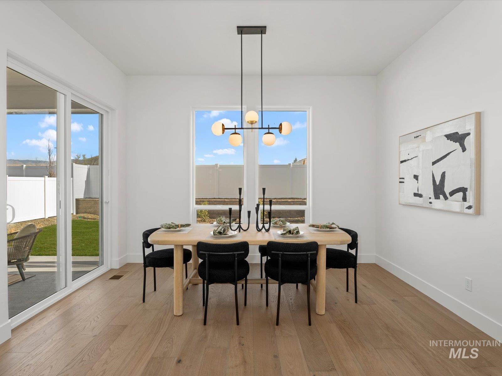 13898 N Malheur Pl, Boise, Idaho 83714, 3 Bedrooms, 2.5 Bathrooms, Residential For Sale, Price $893,875, 98977282