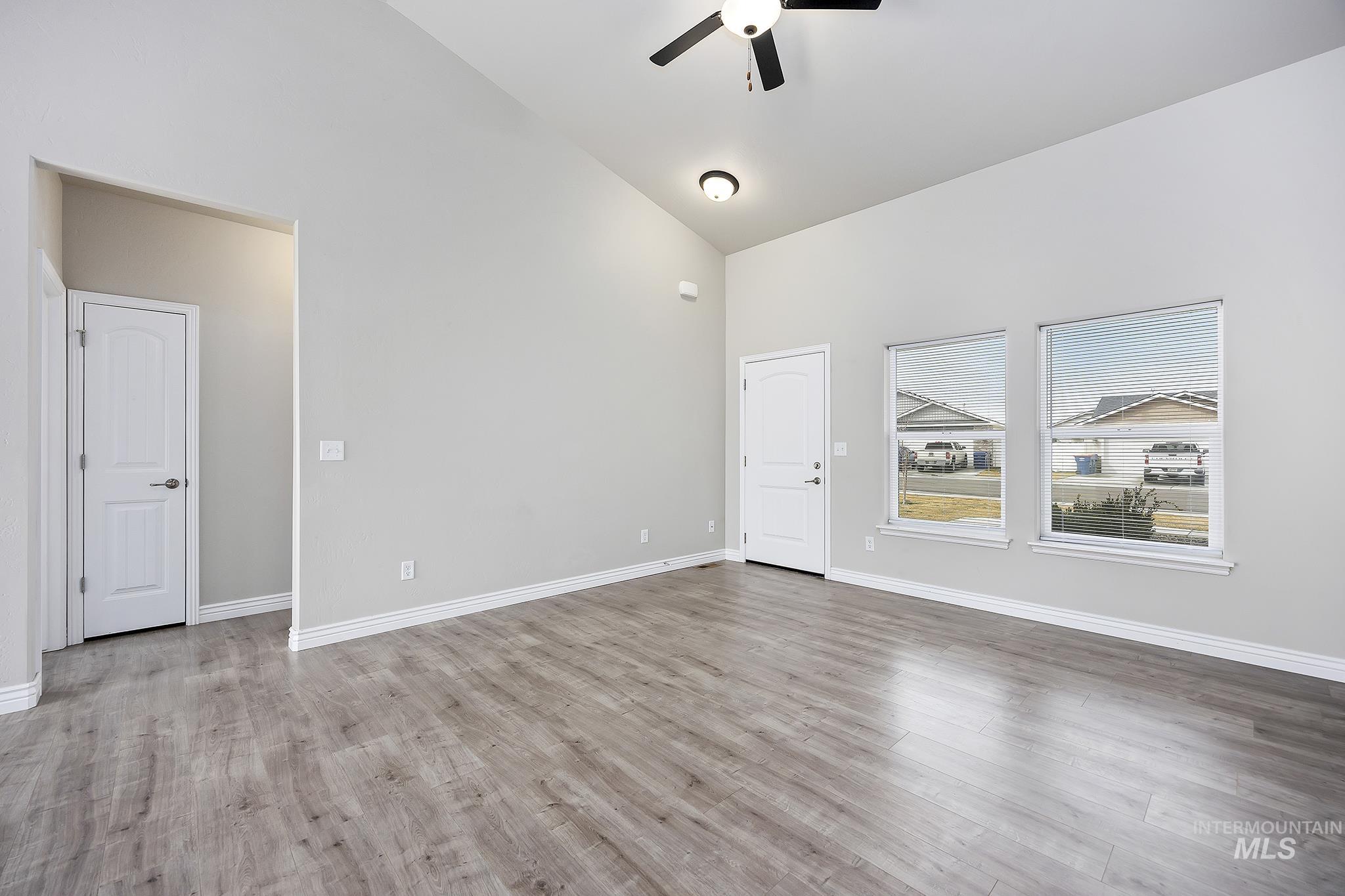 1407 Blue Grouse Way, Twin Falls, Idaho 83301, 3 Bedrooms, 2 Bathrooms, Residential For Sale, Price $355,000, 98977285