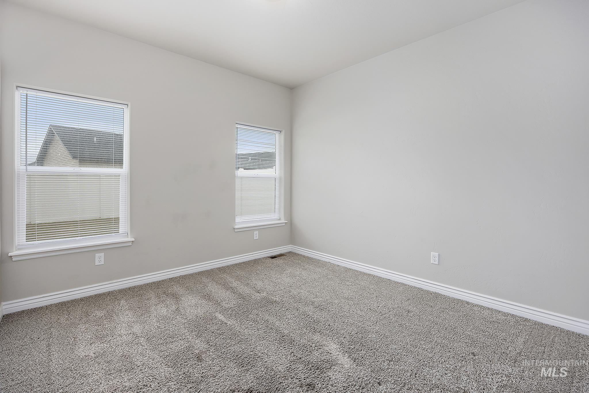 1407 Blue Grouse Way, Twin Falls, Idaho 83301, 3 Bedrooms, 2 Bathrooms, Residential For Sale, Price $355,000, 98977285