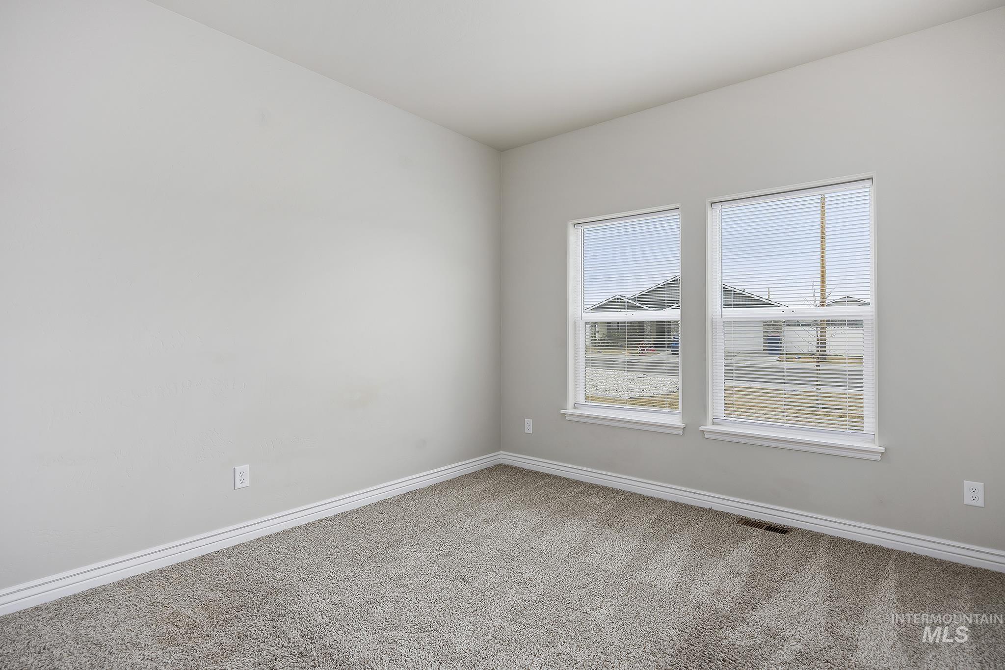 1407 Blue Grouse Way, Twin Falls, Idaho 83301, 3 Bedrooms, 2 Bathrooms, Residential For Sale, Price $355,000, 98977285