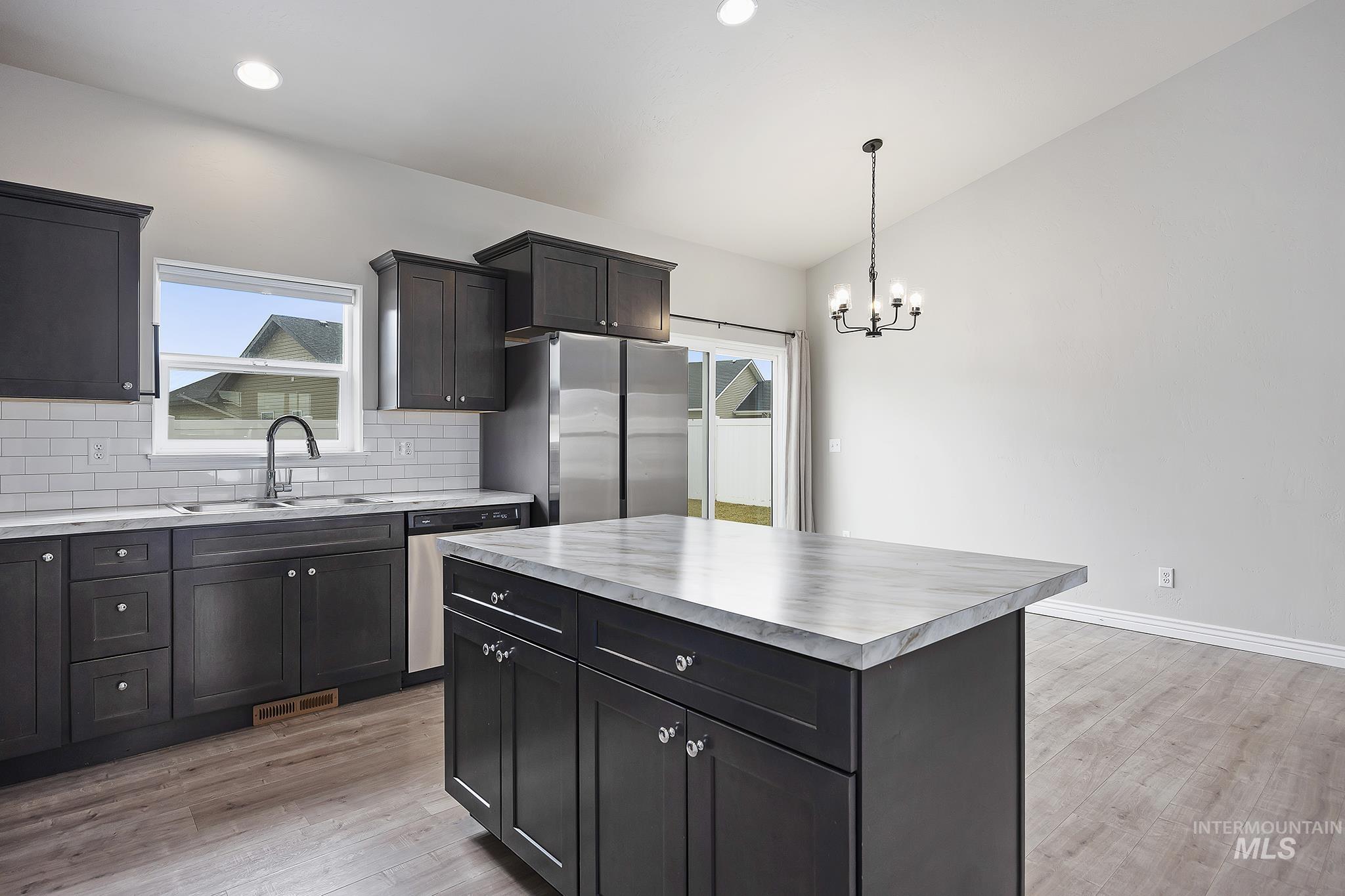 1407 Blue Grouse Way, Twin Falls, Idaho 83301, 3 Bedrooms, 2 Bathrooms, Residential For Sale, Price $355,000, 98977285