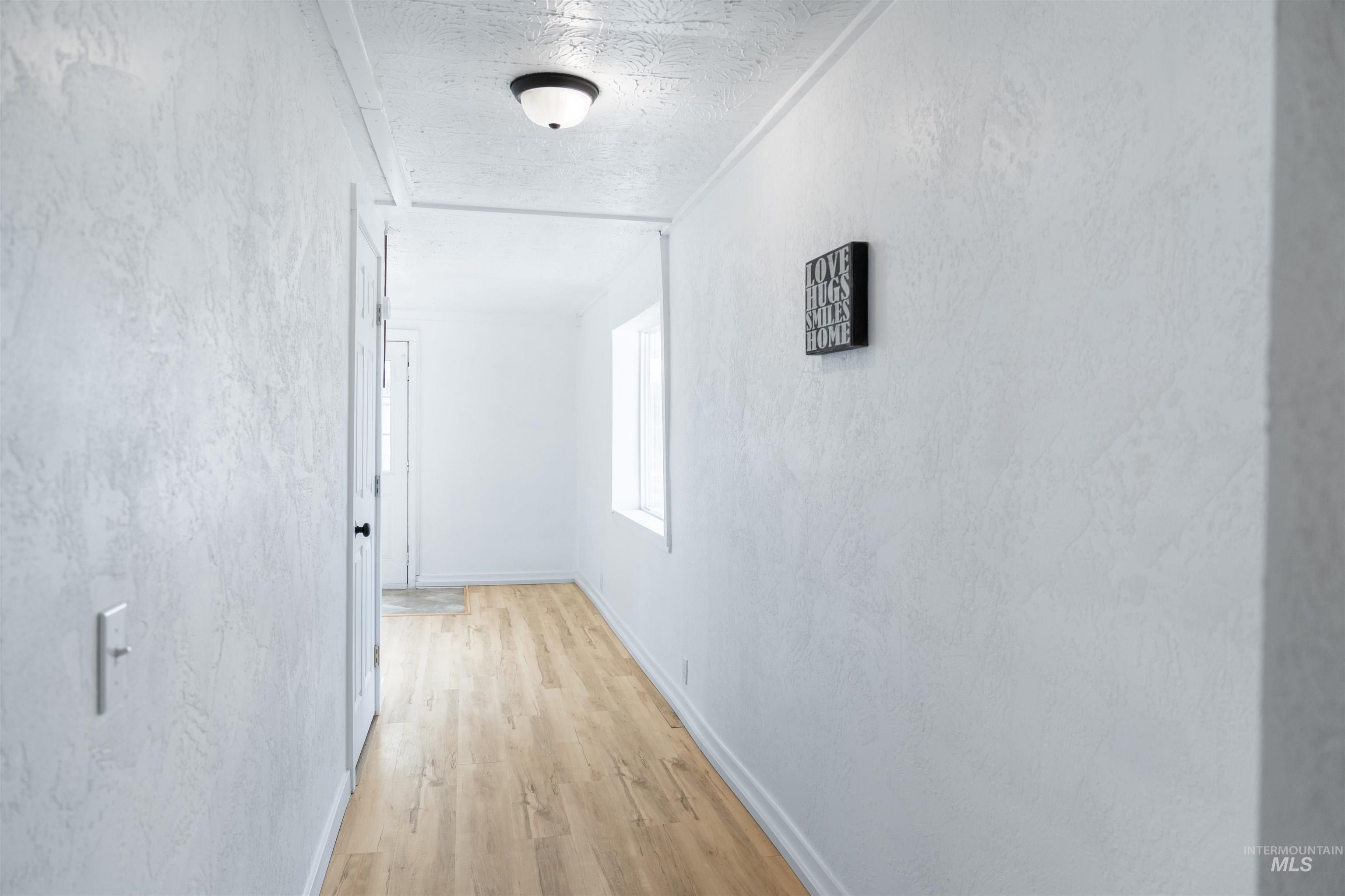 385/383 Bass St., Ontario, Oregon 97914-0000, 2 Bedrooms, 2 Bathrooms, Residential Income For Sale, Price $334,999, 98977286