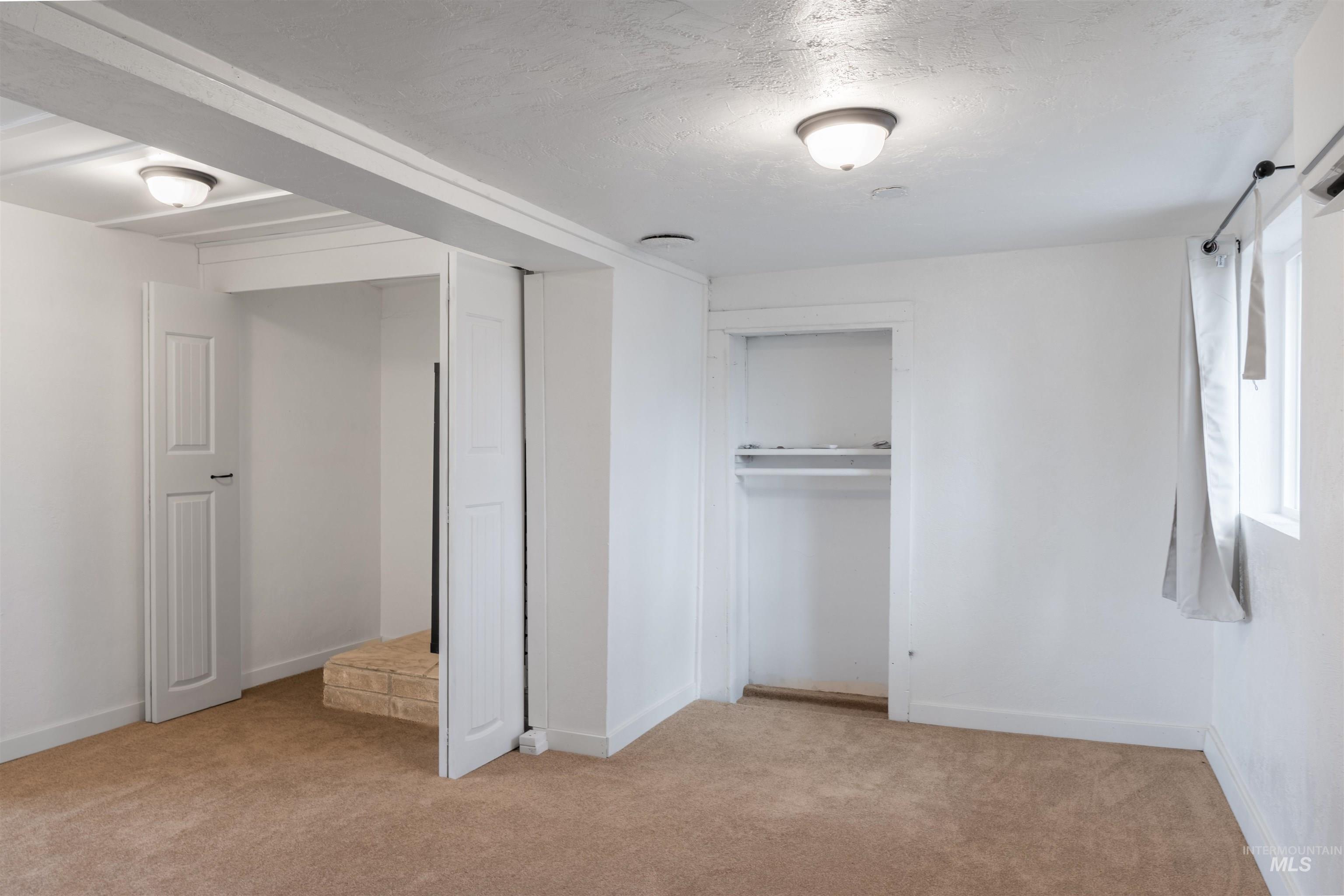 385/383 Bass St., Ontario, Oregon 97914-0000, 2 Bedrooms, 2 Bathrooms, Residential Income For Sale, Price $334,999, 98977286