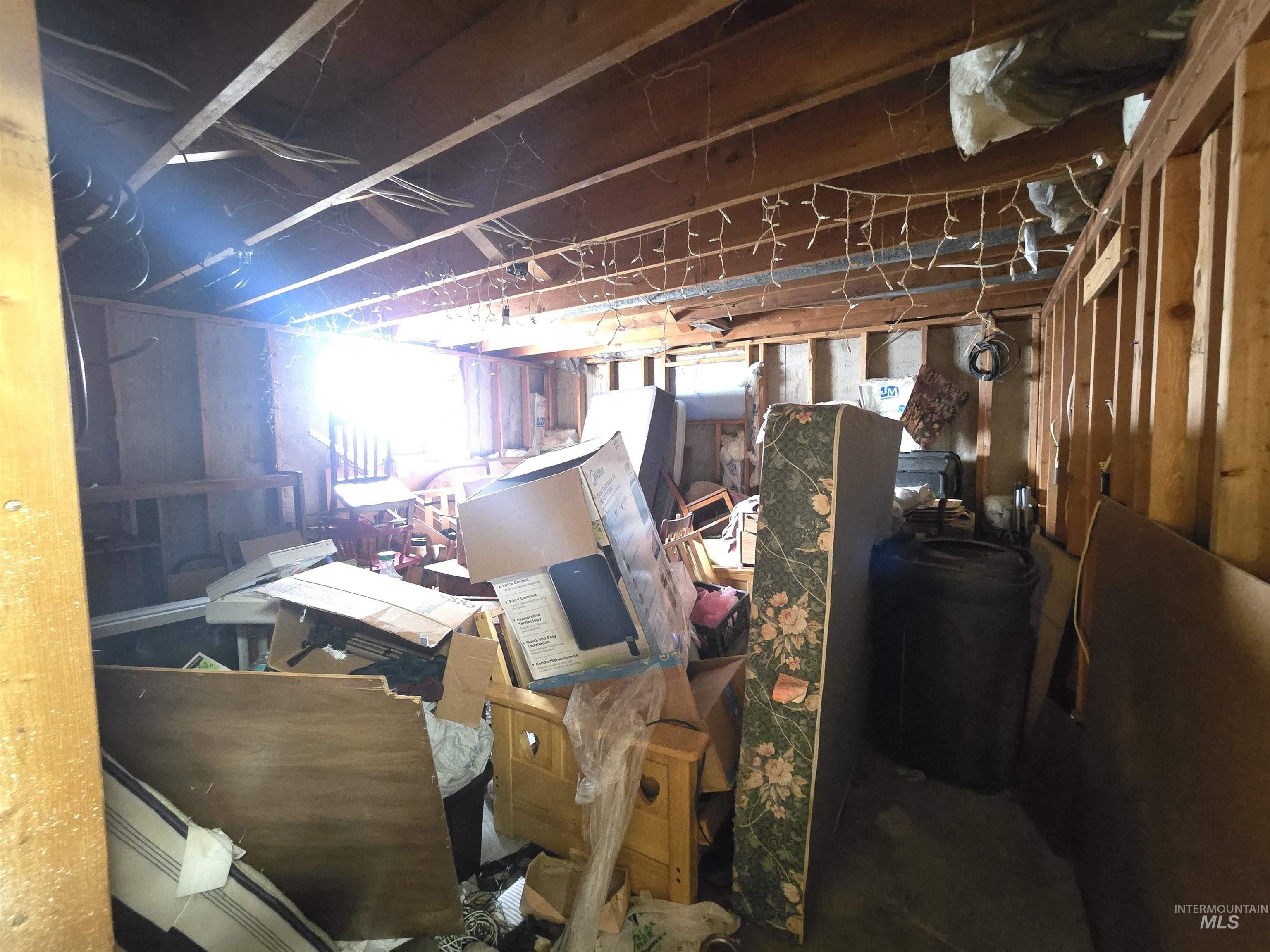 3636 N 3200 E, Twin Falls, Idaho 83301, 3 Bedrooms, 2 Bathrooms, Residential For Sale, Price $345,000, 98977287