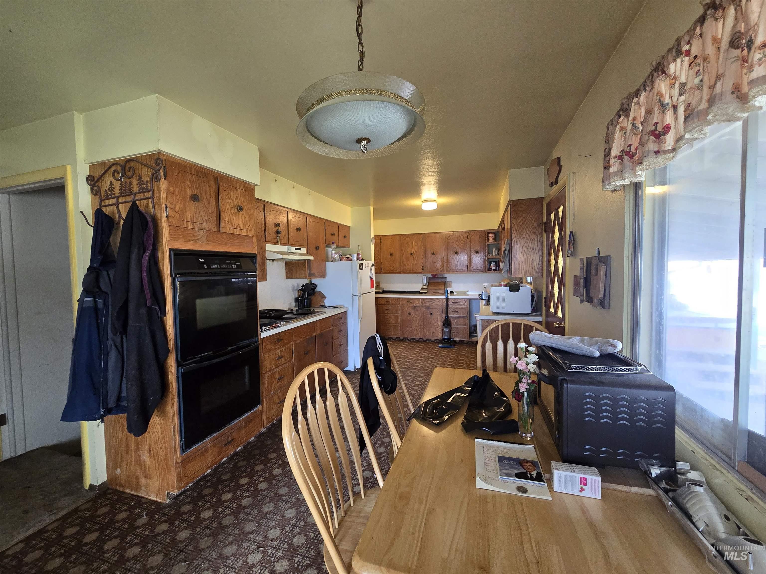 3636 N 3200 E, Twin Falls, Idaho 83301, 3 Bedrooms, 2 Bathrooms, Residential For Sale, Price $345,000, 98977287