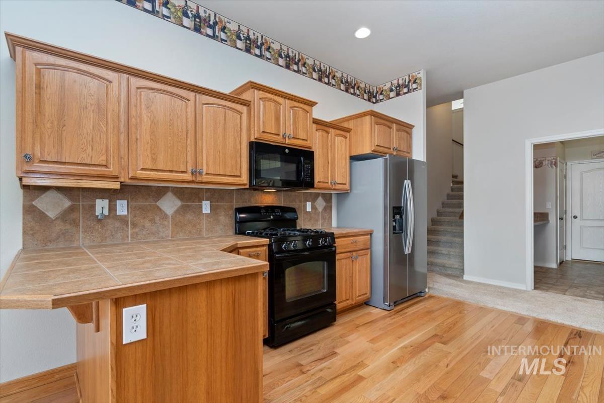 3663 N Elsinore Way, Meridian, Idaho 83646, 3 Bedrooms, 2.5 Bathrooms, Residential For Sale, Price $570,000, 98977289