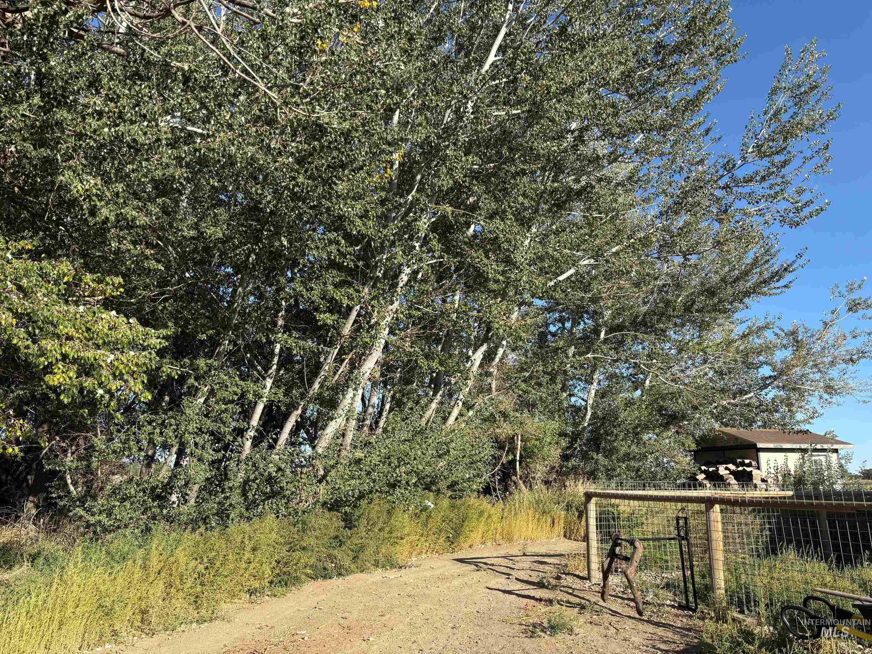 855 SE Yuba St, Mountain Home, Idaho 83647, 3 Bedrooms, 1 Bathroom, Residential For Sale, Price $210,000, 98977292