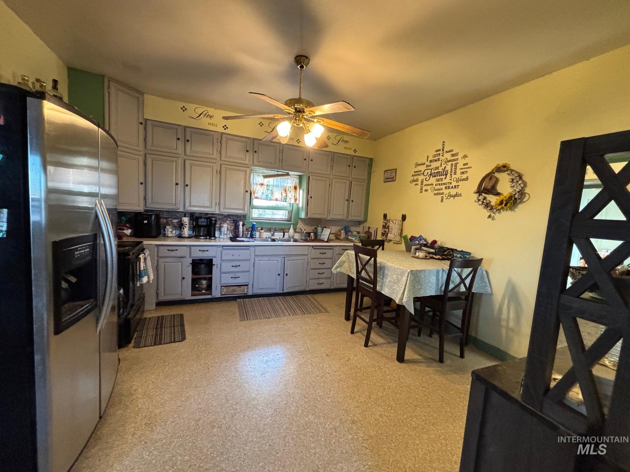 855 SE Yuba St, Mountain Home, Idaho 83647, 3 Bedrooms, 1 Bathroom, Residential For Sale, Price $210,000, 98977292