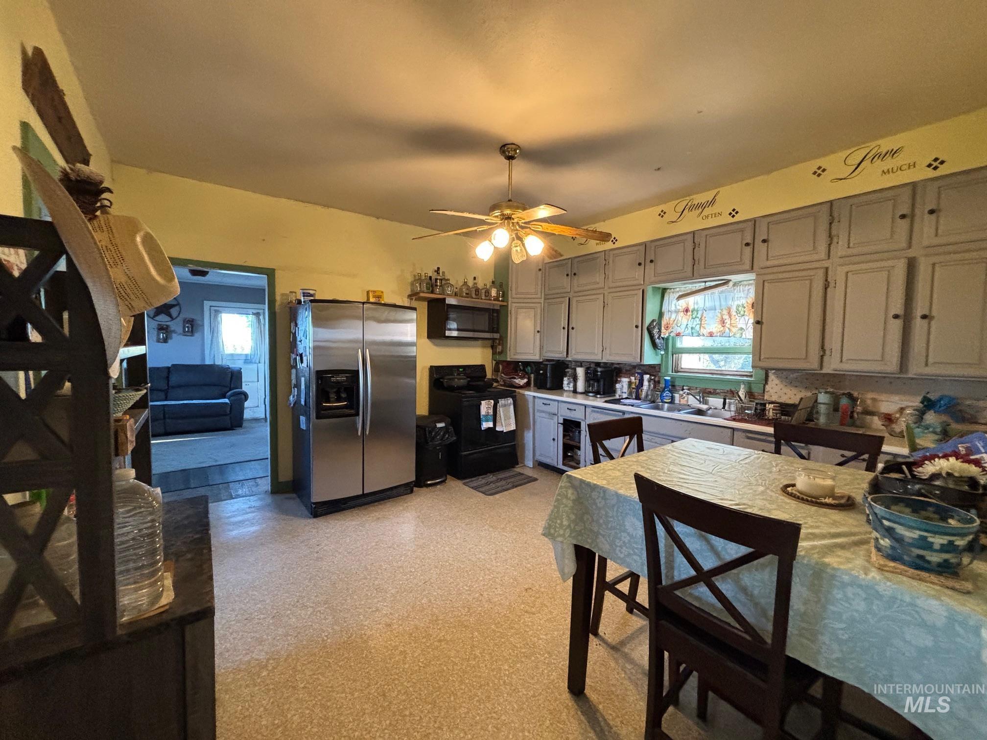 855 SE Yuba St, Mountain Home, Idaho 83647, 3 Bedrooms, 1 Bathroom, Residential For Sale, Price $210,000, 98977292