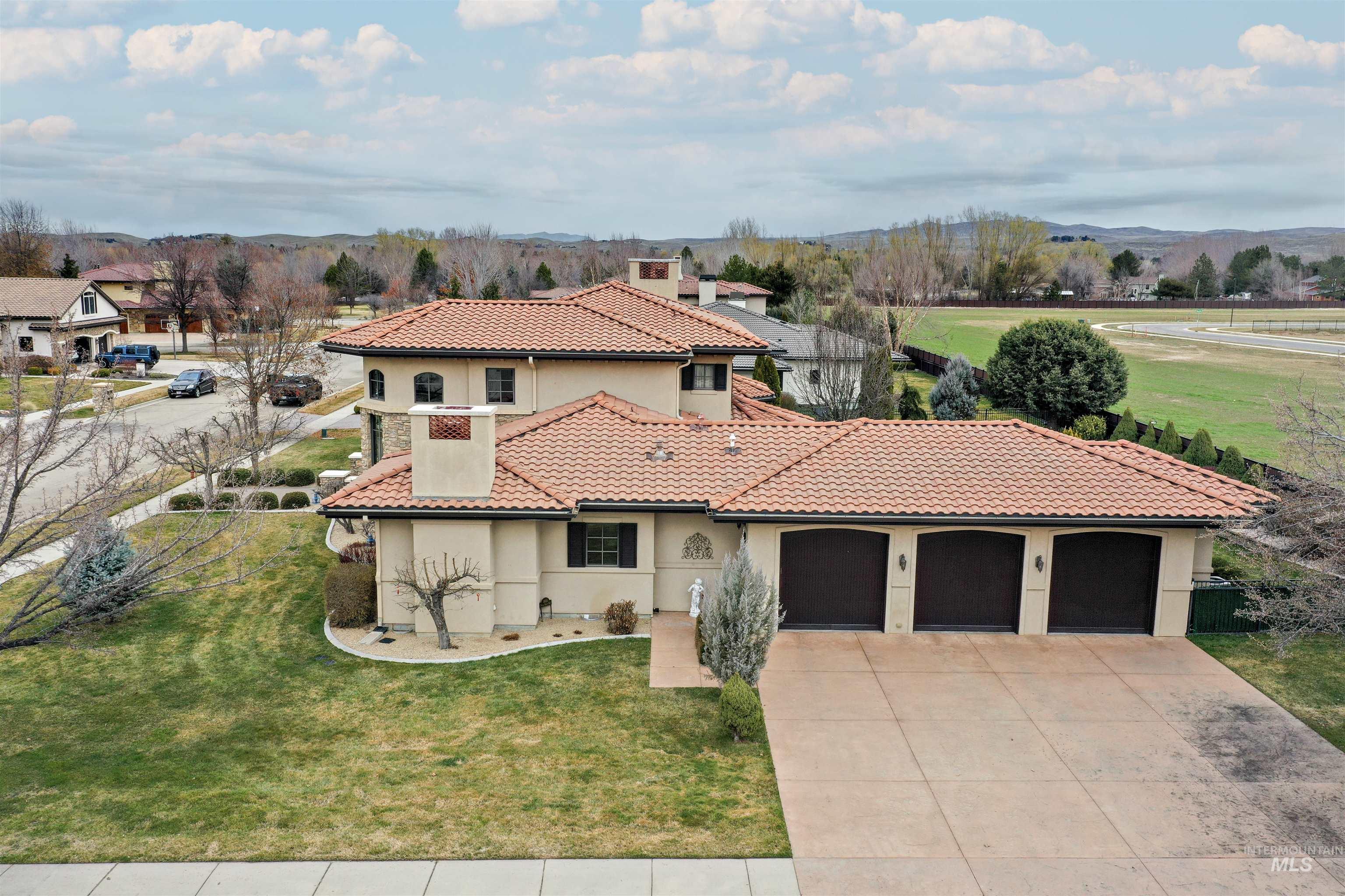 1810 N Valle Bello Way, Eagle, Idaho 83616, 4 Bedrooms, 4.5 Bathrooms, Residential For Sale, Price $1,850,000, 98977294