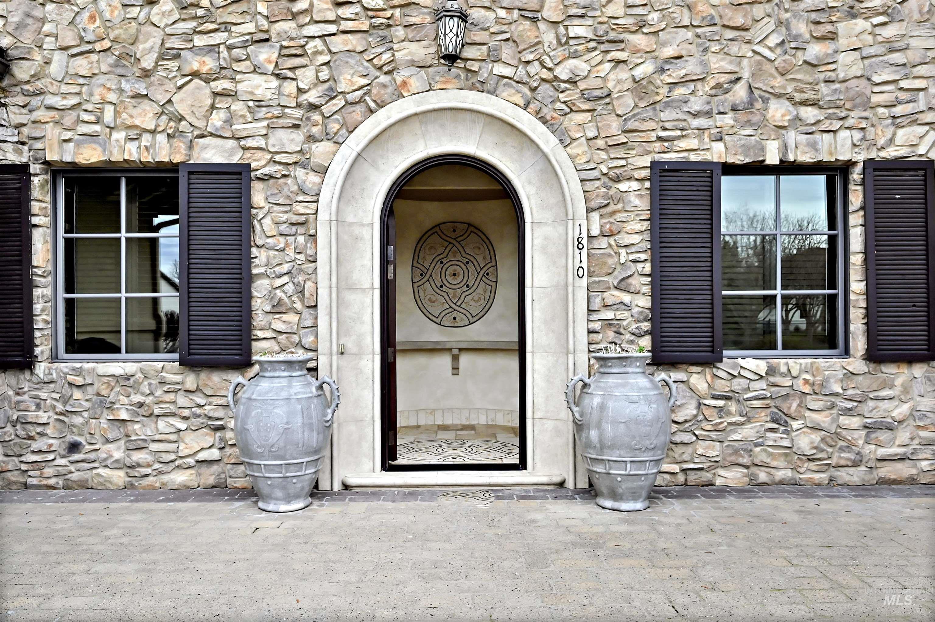 1810 N Valle Bello Way, Eagle, Idaho 83616, 4 Bedrooms, 4.5 Bathrooms, Residential For Sale, Price $1,850,000, 98977294