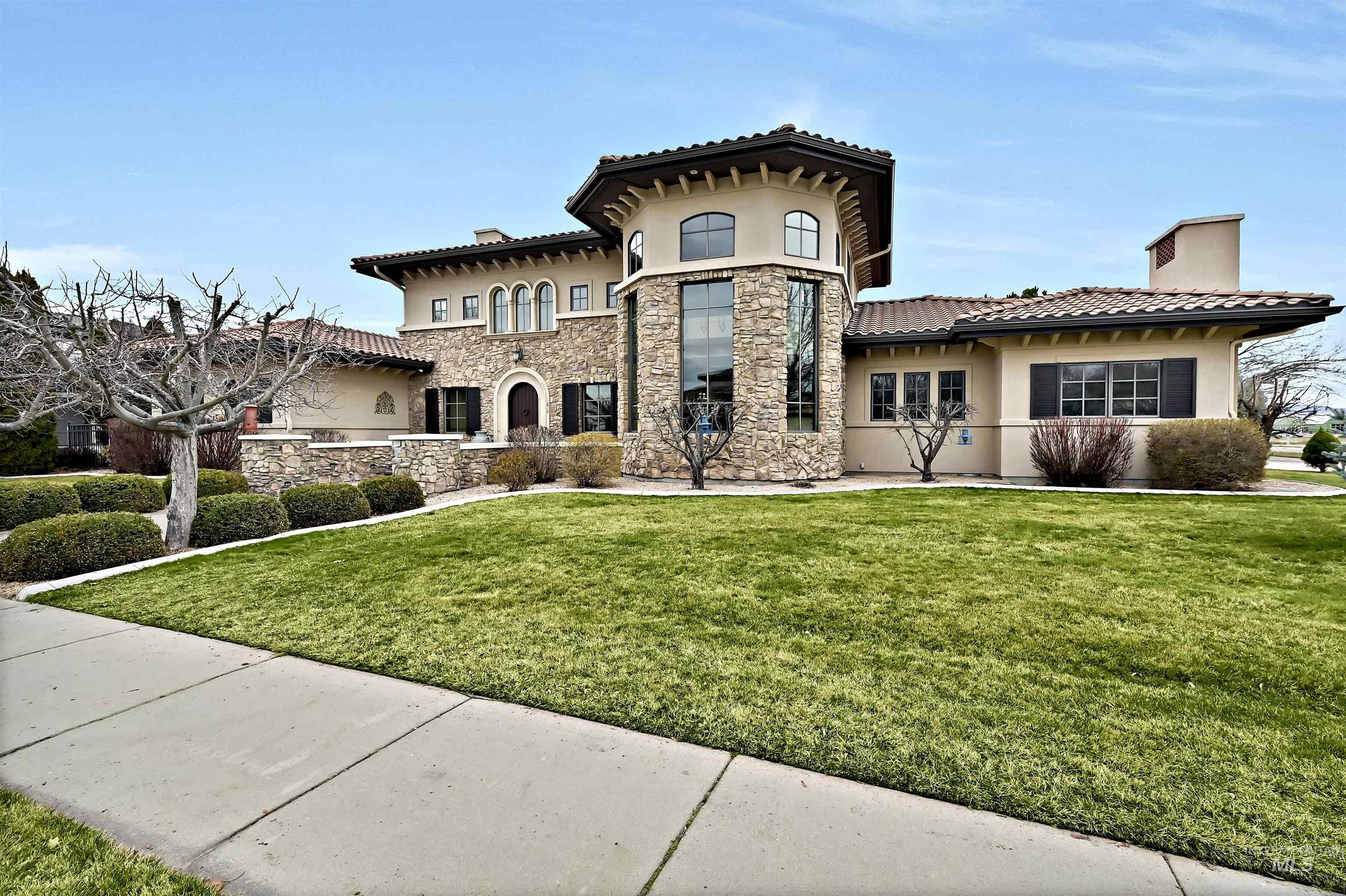 1810 N Valle Bello Way, Eagle, Idaho 83616, 4 Bedrooms, 4.5 Bathrooms, Residential For Sale, Price $1,850,000, 98977294