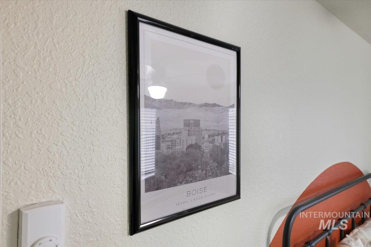 6926 W Colehaven Ln, Boise, Idaho 83704, 2 Bedrooms, 1 Bathroom, Residential For Sale, Price $275,000, 98977298