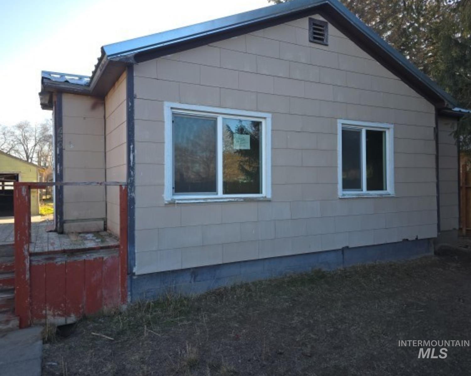 620 S Fillmore St, Jerome, Idaho 83338, 2 Bedrooms, 1 Bathroom, Residential For Sale, Price $160,000,MLS 98977306
