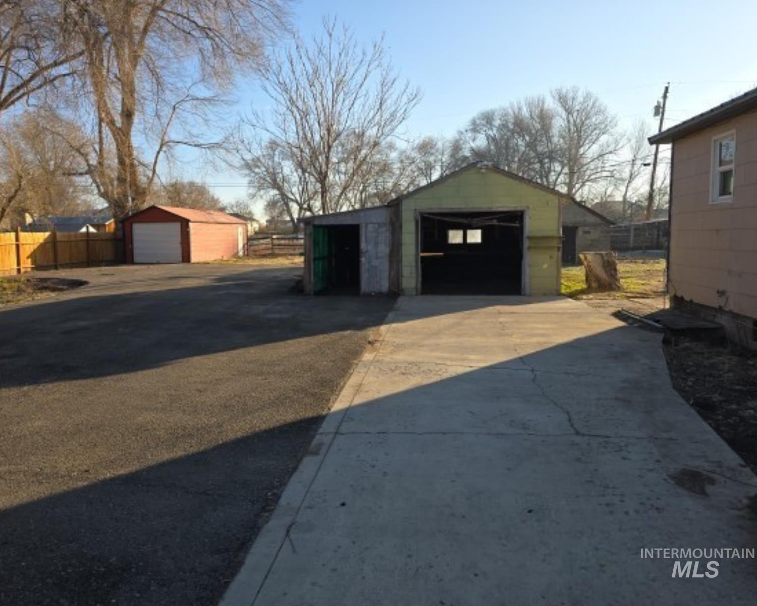 620 S Fillmore St, Jerome, Idaho 83338, 2 Bedrooms, 1 Bathroom, Residential For Sale, Price $160,000,MLS 98977306