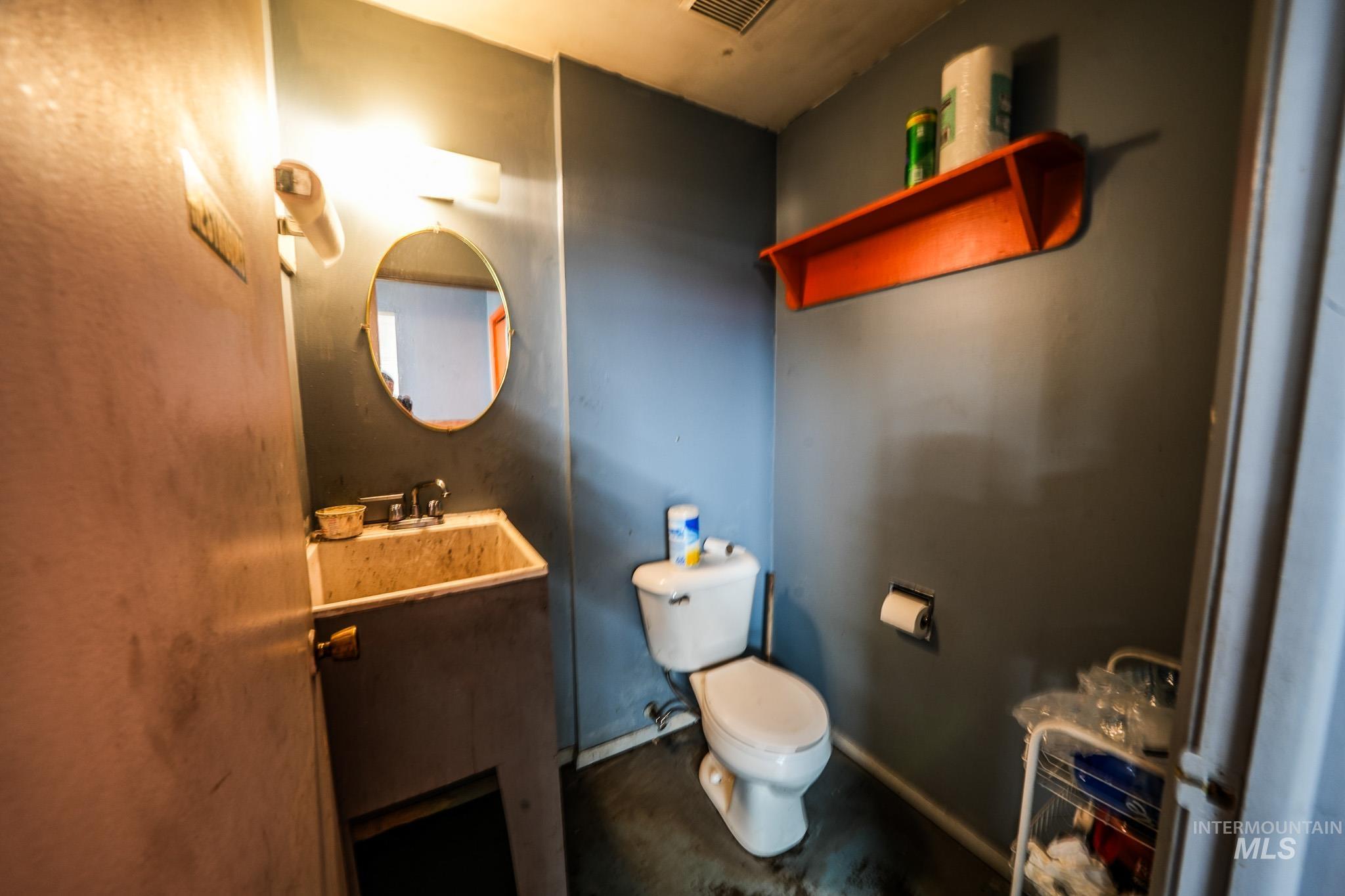 10 Main Street, Pierce, Idaho 83546, Business/Commercial For Sale, Price $329,000, 98977311