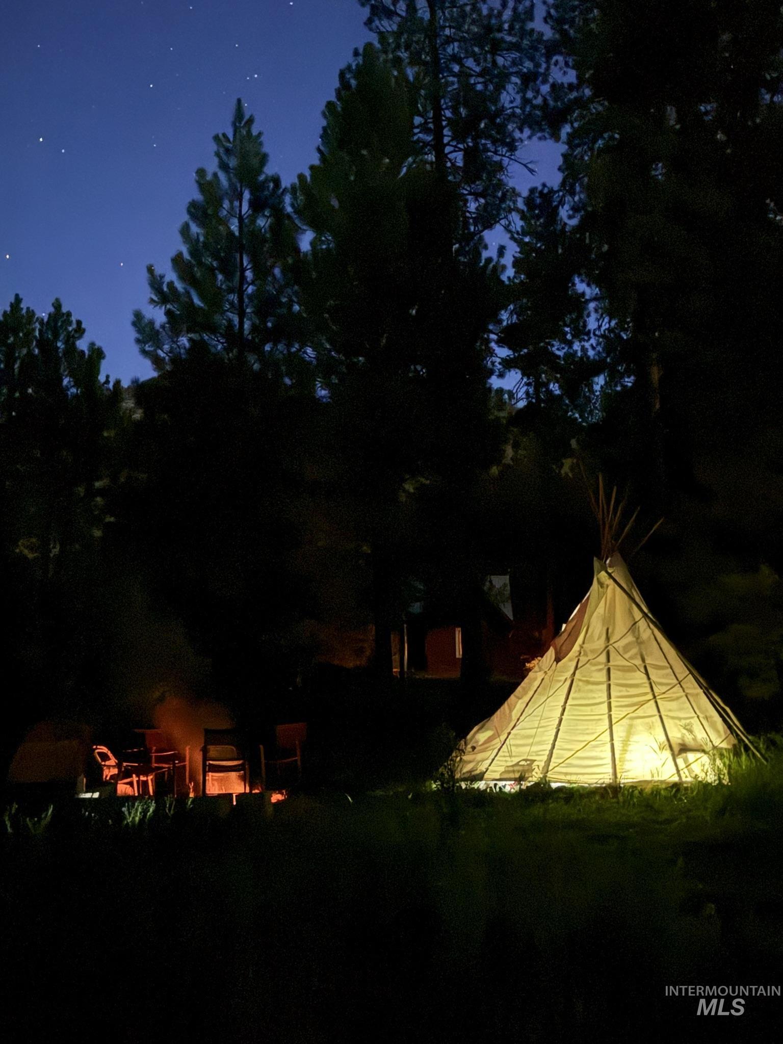 43 Coffin Rd, Boise, Idaho 83716, 1 Bedroom, Residential For Sale, Price $225,000,MLS 98977315