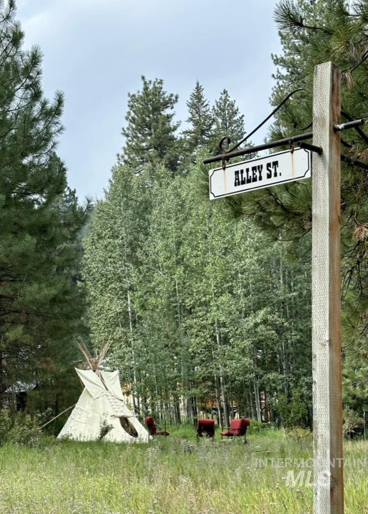 43 Coffin Rd, Boise, Idaho 83716, 1 Bedroom, Residential For Sale, Price $225,000,MLS 98977315