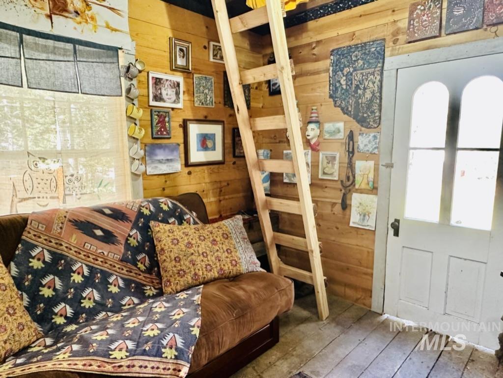 43 Coffin Rd, Boise, Idaho 83716, 1 Bedroom, Residential For Sale, Price $225,000,MLS 98977315