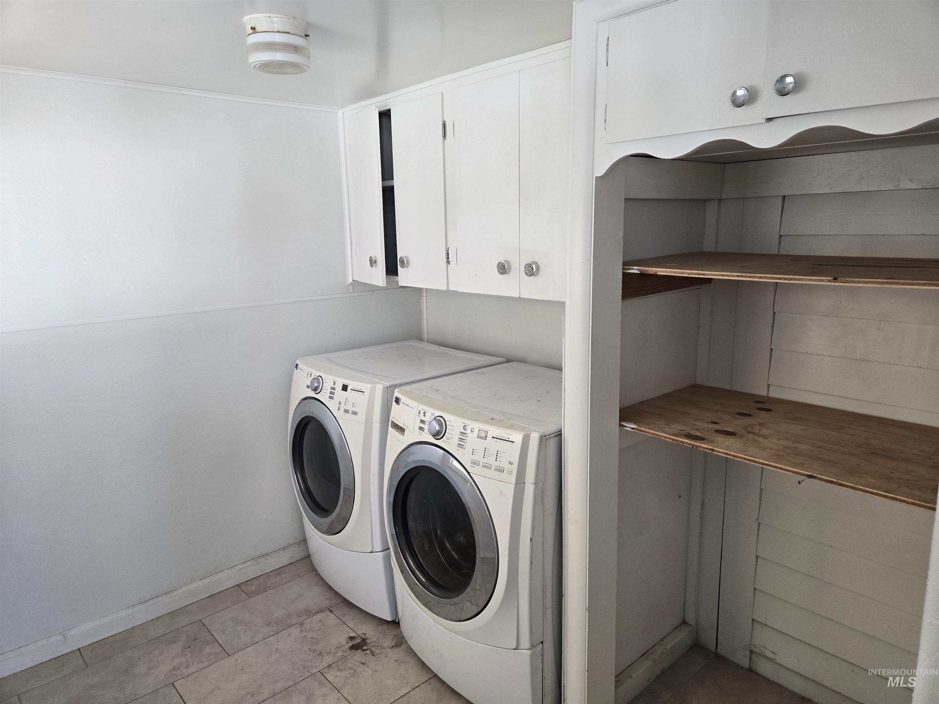 711 E 2nd Ave, Twin Falls, Idaho 83301, 2 Bedrooms, 2 Bathrooms, Residential For Sale, Price $219,000,MLS 98977319