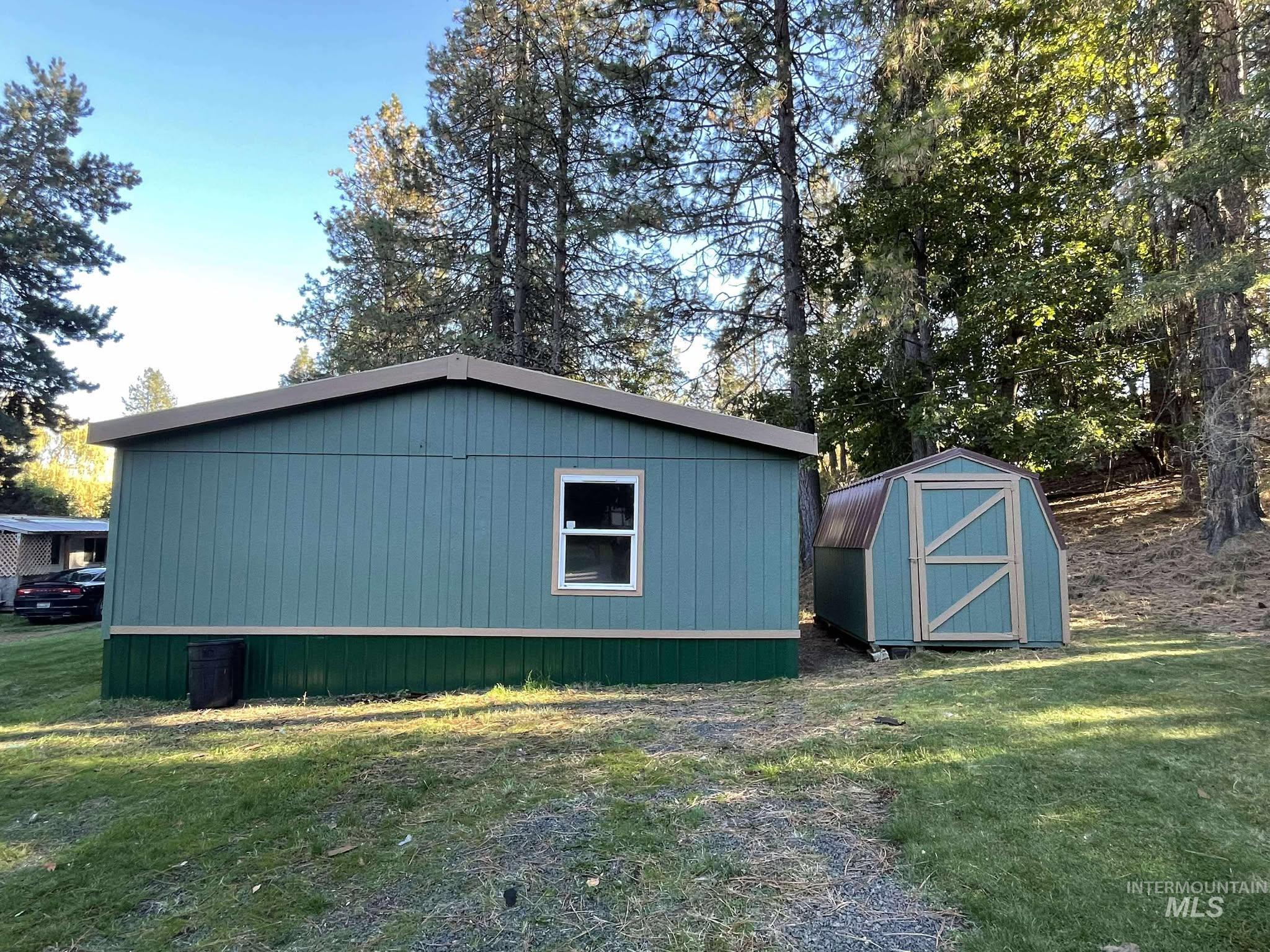 174 Elmwood Loop, Lenore, Idaho 83544, 3 Bedrooms, 2 Bathrooms, Residential For Sale, Price $127,000, 98977325