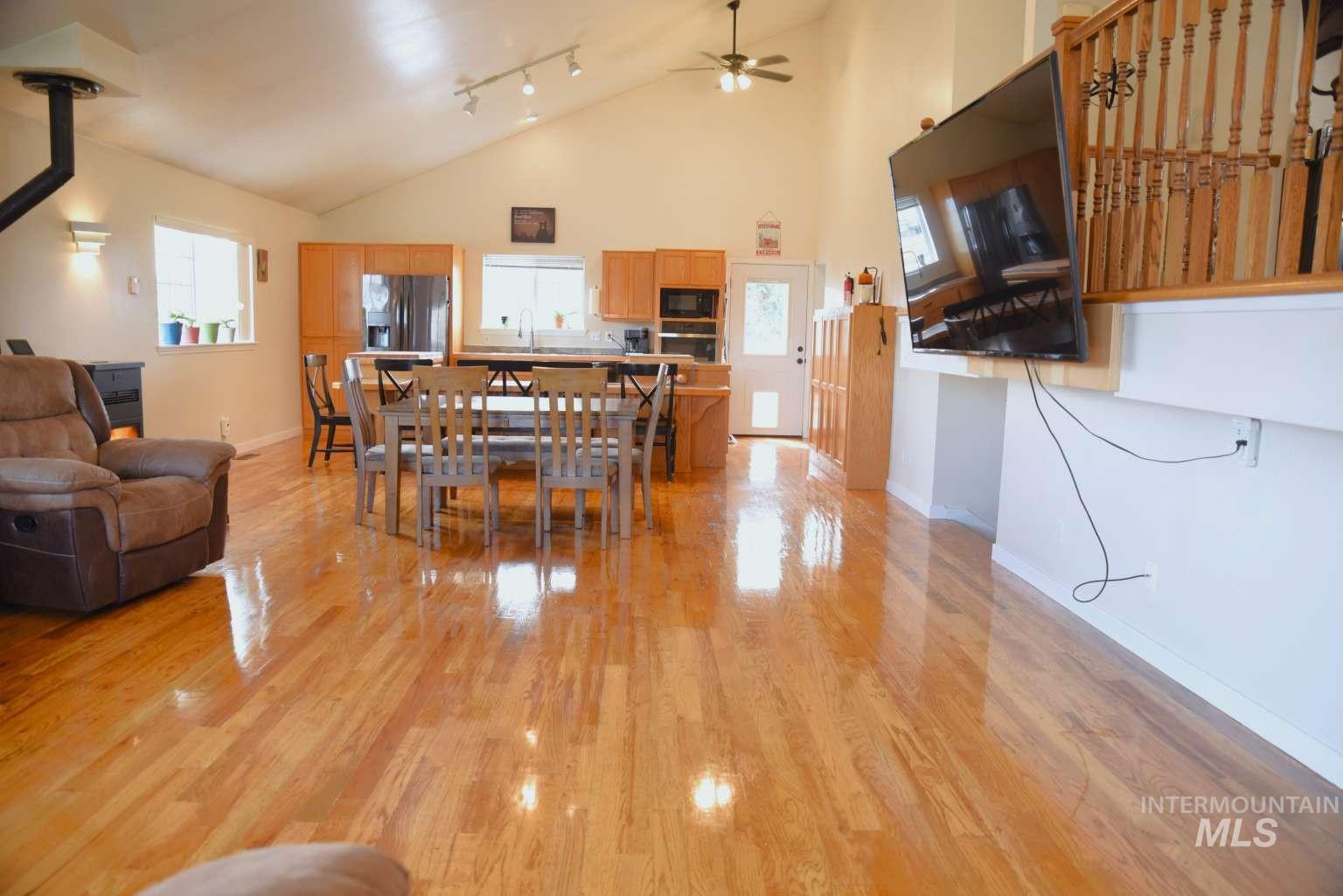 1065 Loafer Lane, Weiser, Idaho 83672, 4 Bedrooms, 2.5 Bathrooms, Residential For Sale, Price $585,000, 98977338