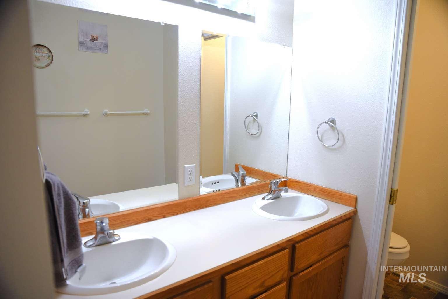 1065 Loafer Lane, Weiser, Idaho 83672, 4 Bedrooms, 2.5 Bathrooms, Residential For Sale, Price $585,000, 98977338