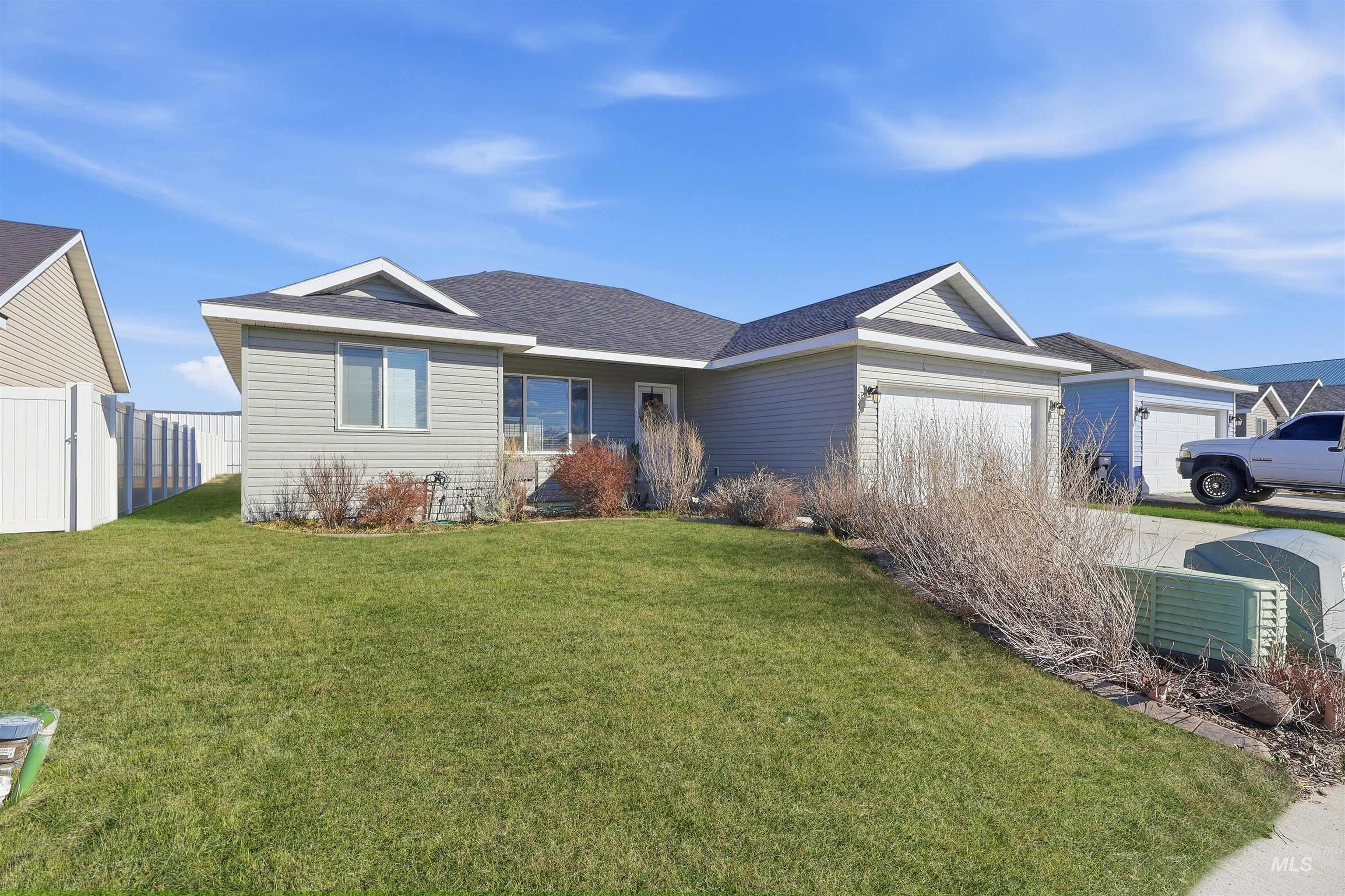 359 Miller Ave, Burley, Idaho 83318, 3 Bedrooms, 2 Bathrooms, Residential For Sale, Price $330,000,MLS 98977340