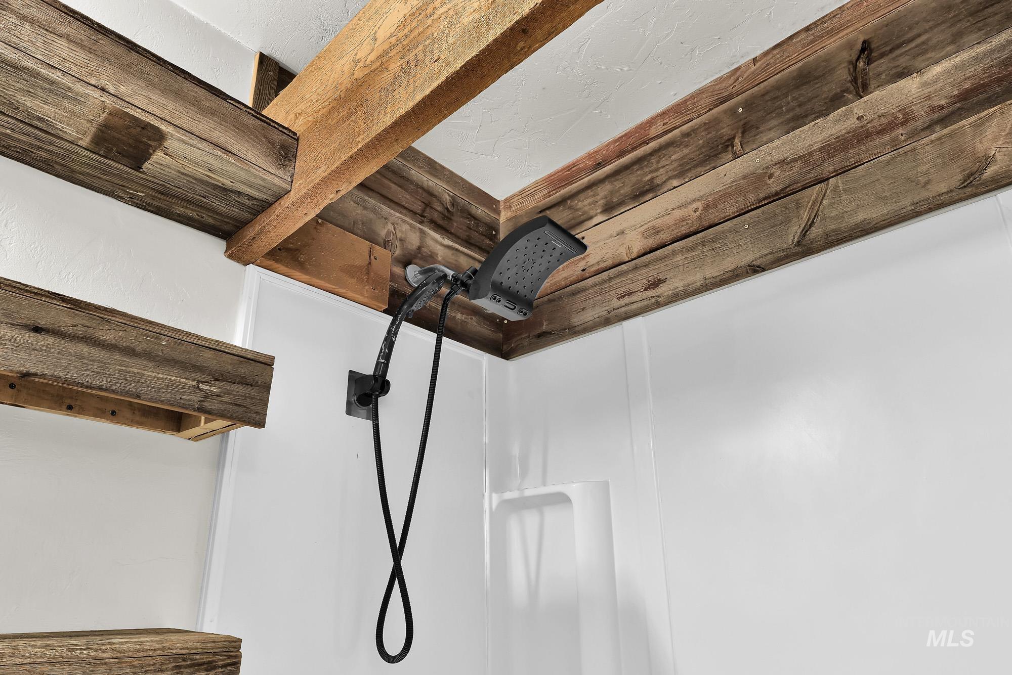 816 S Wardwell Ave, Emmett, Idaho 83617, 5 Bedrooms, 2 Bathrooms, Residential For Sale, Price $349,900,MLS 98977342