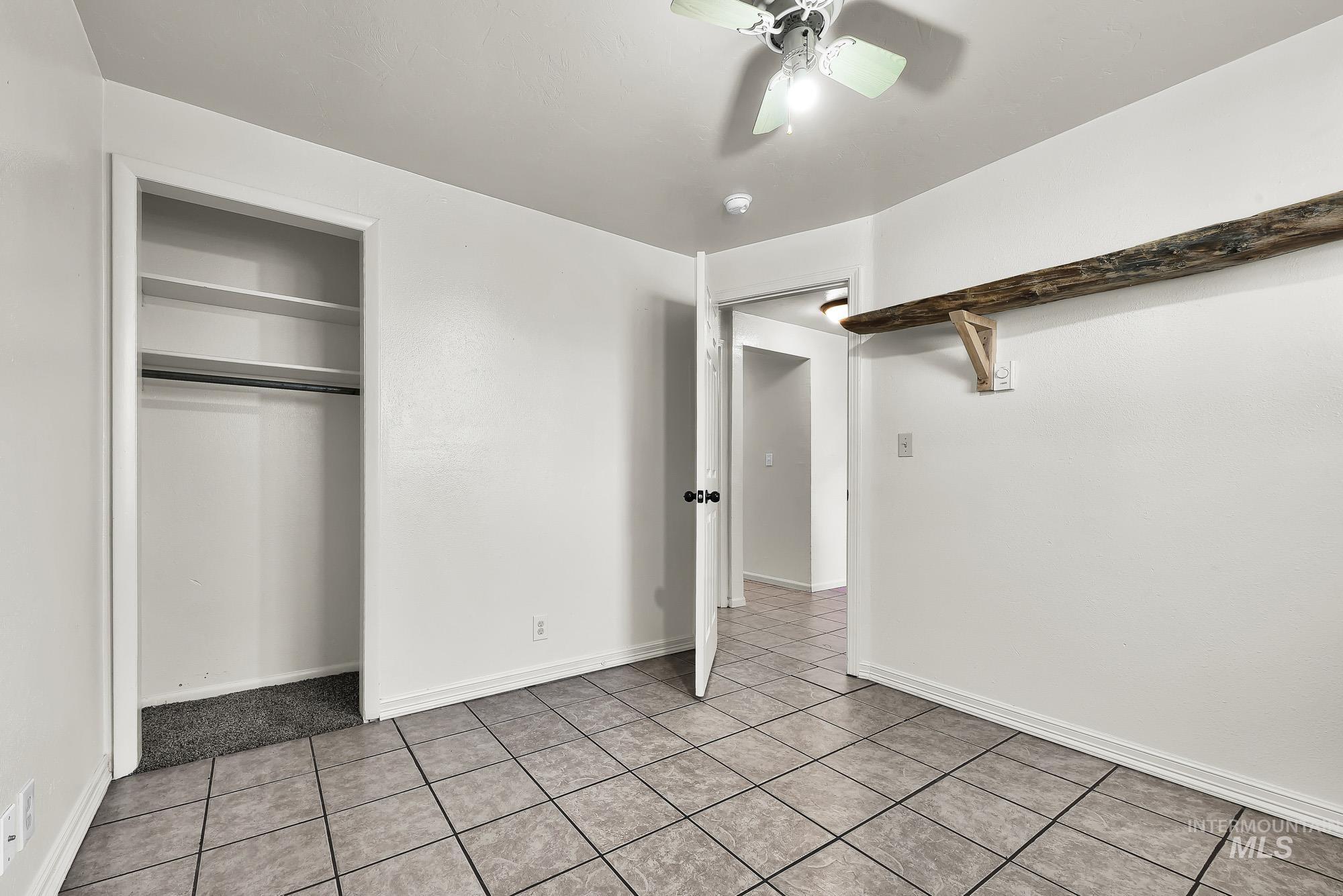 816 S Wardwell Ave, Emmett, Idaho 83617, 5 Bedrooms, 2 Bathrooms, Residential For Sale, Price $349,900,MLS 98977342