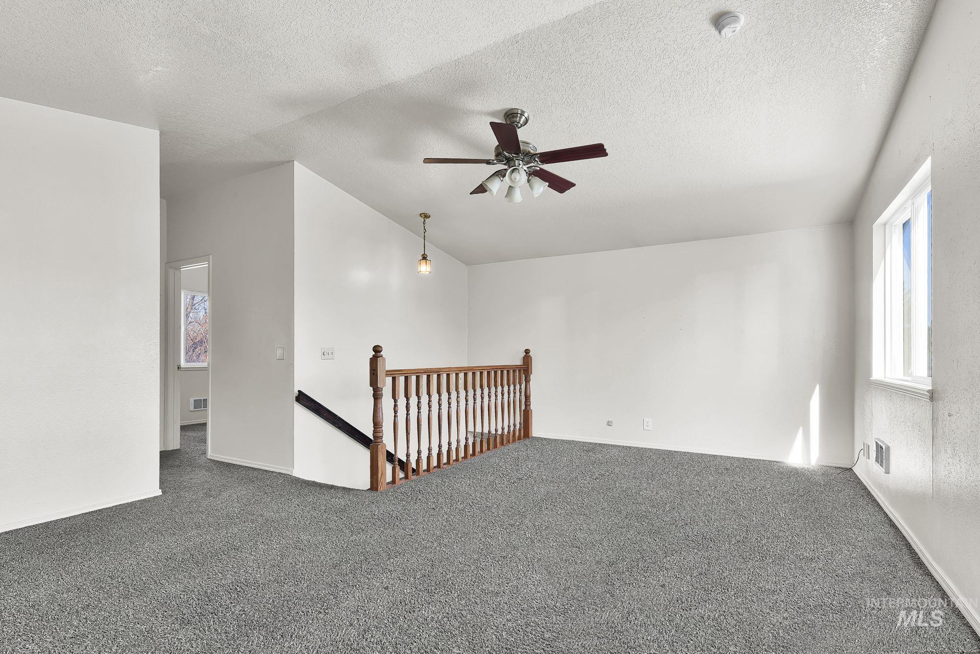 816 S Wardwell Ave, Emmett, Idaho 83617, 5 Bedrooms, 2 Bathrooms, Residential For Sale, Price $349,900,MLS 98977342