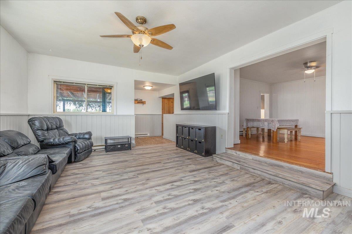 2525 S Johns Avenue, Emmett, Idaho 83617, 3 Bedrooms, 2 Bathrooms, Residential For Sale, Price $660,000, 98977343